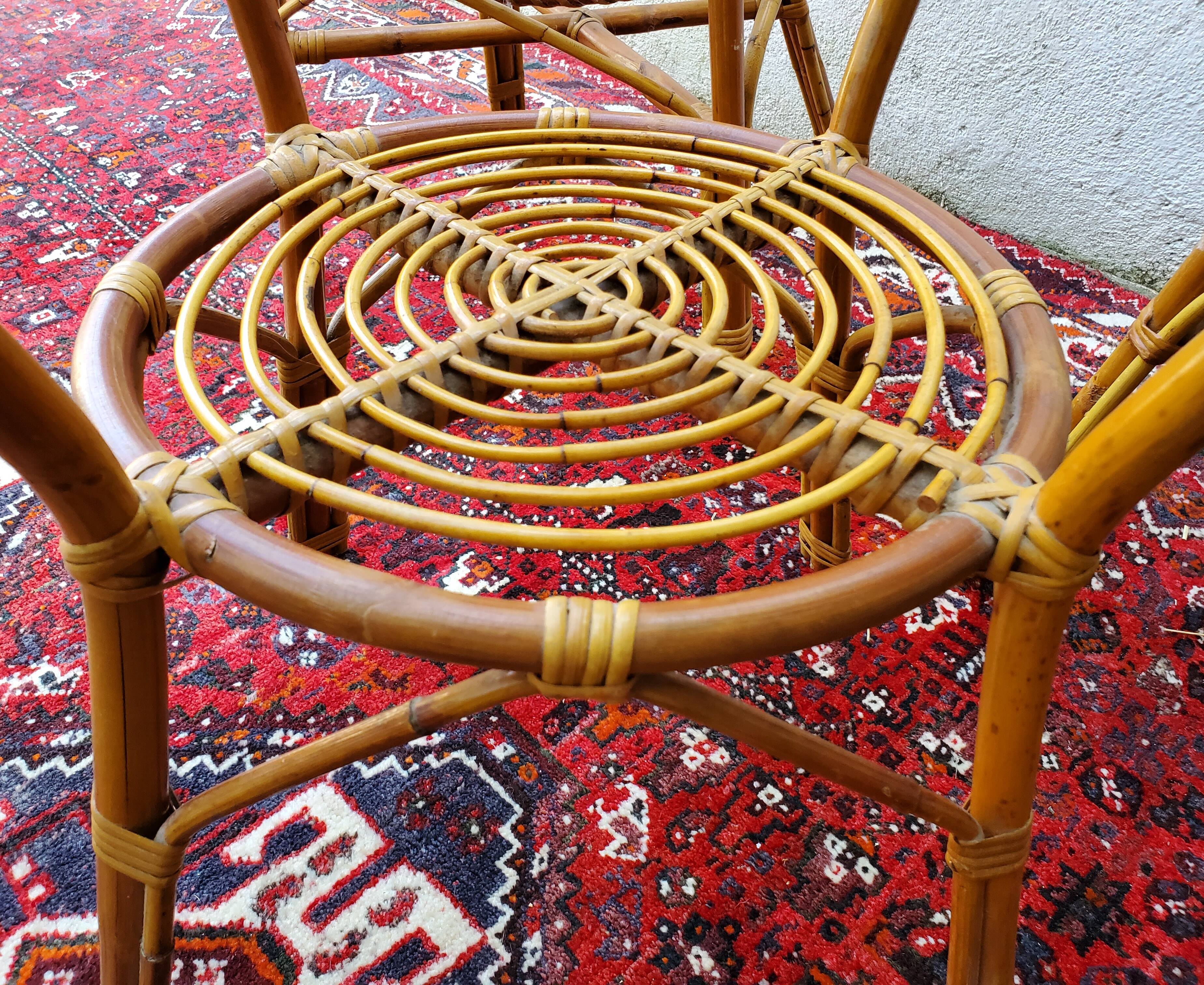 Rattan garden lounge