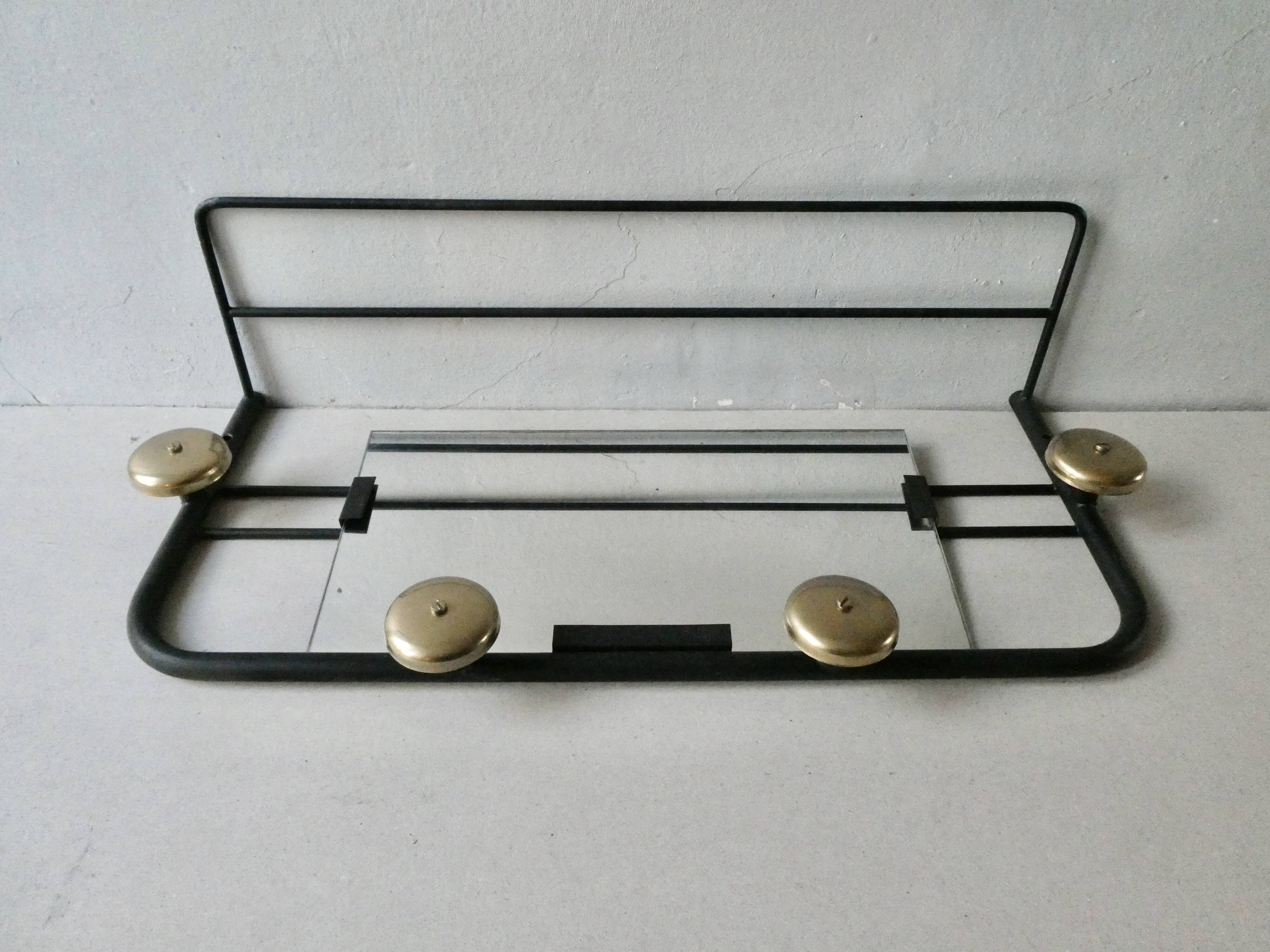 Wall-mounted coat rack with 4 hooks, 1 mirror and 1 hat rack