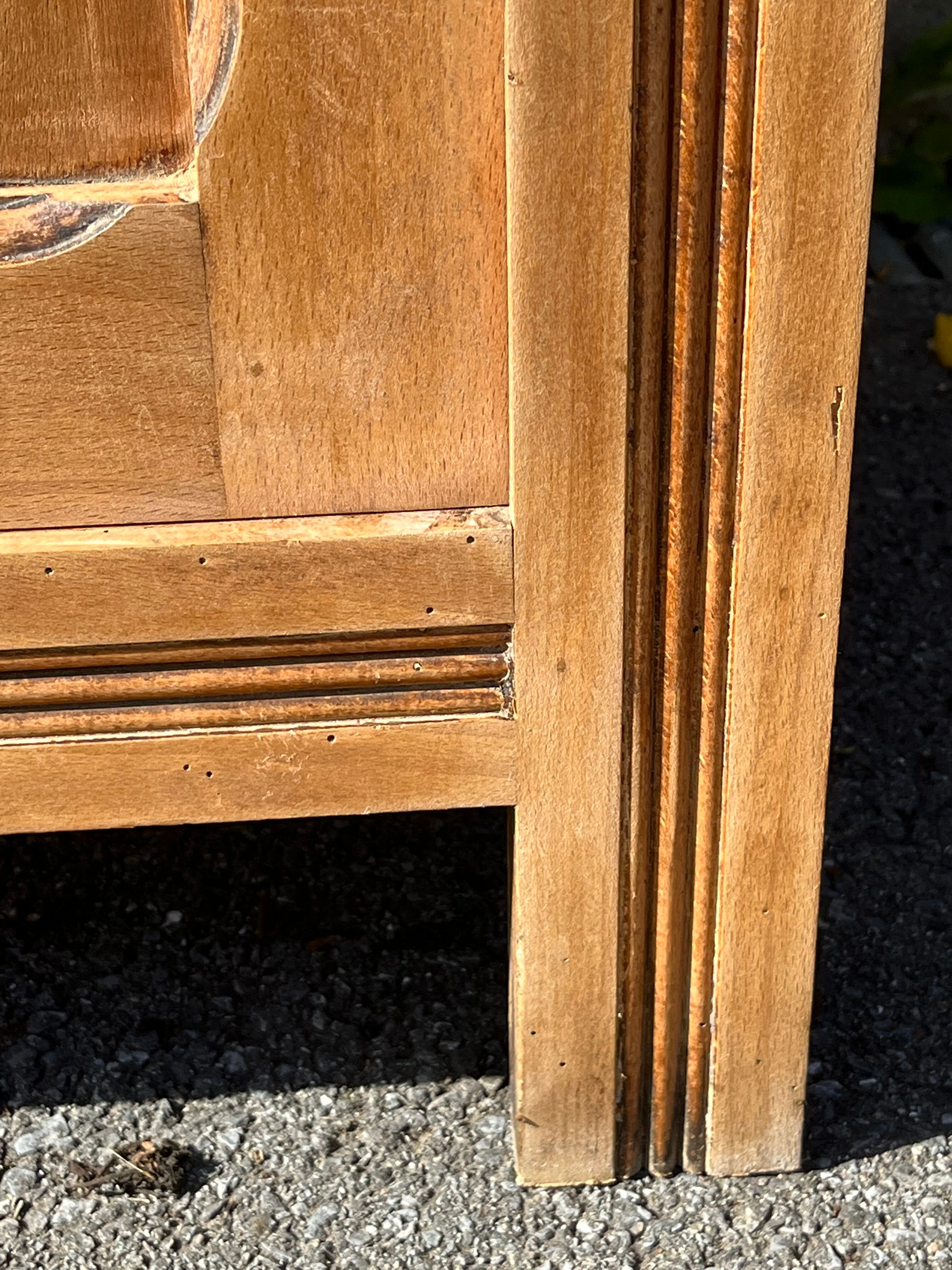 Art deco sideboard shell handles