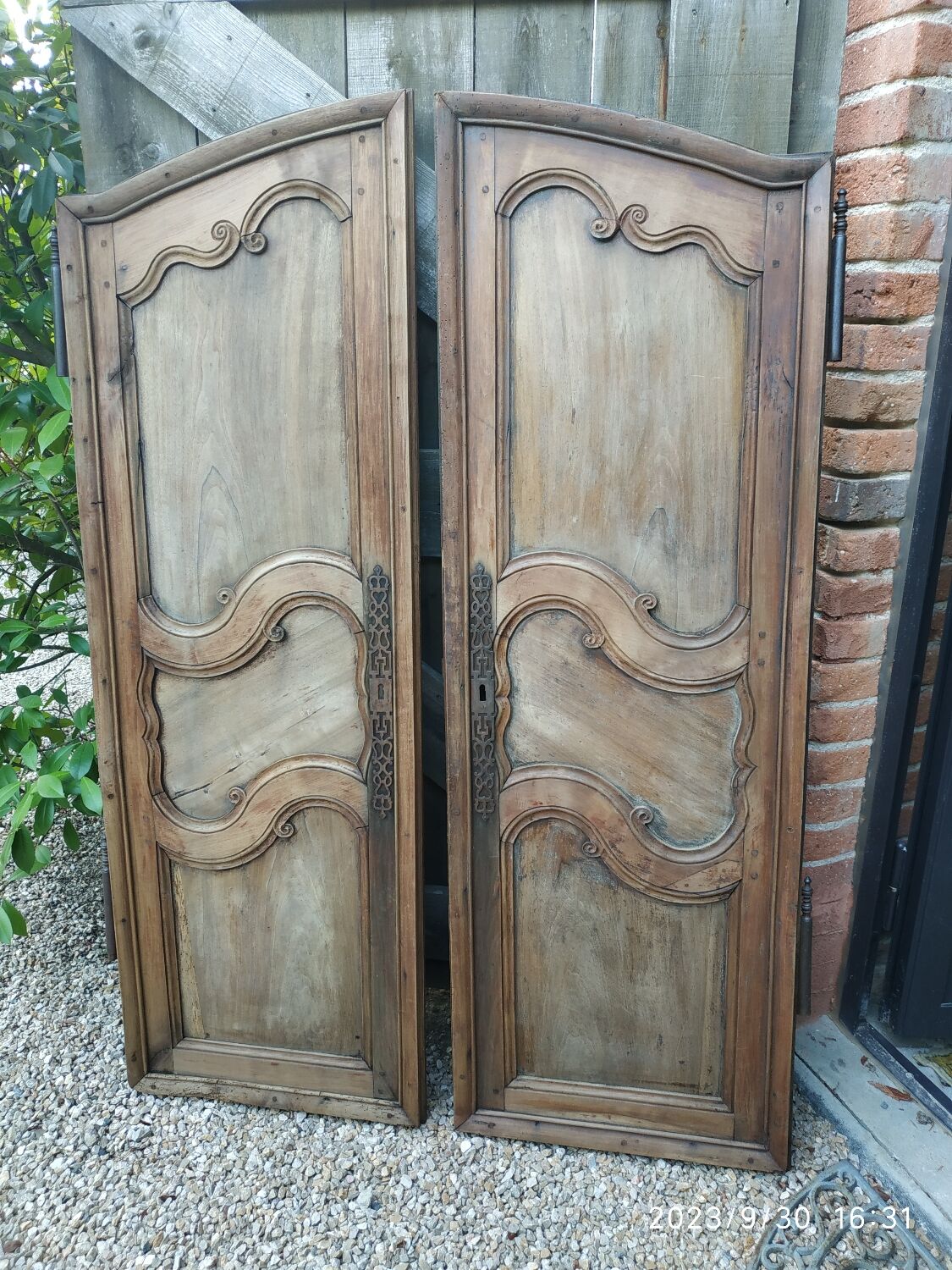 Pair of cabinet doors
