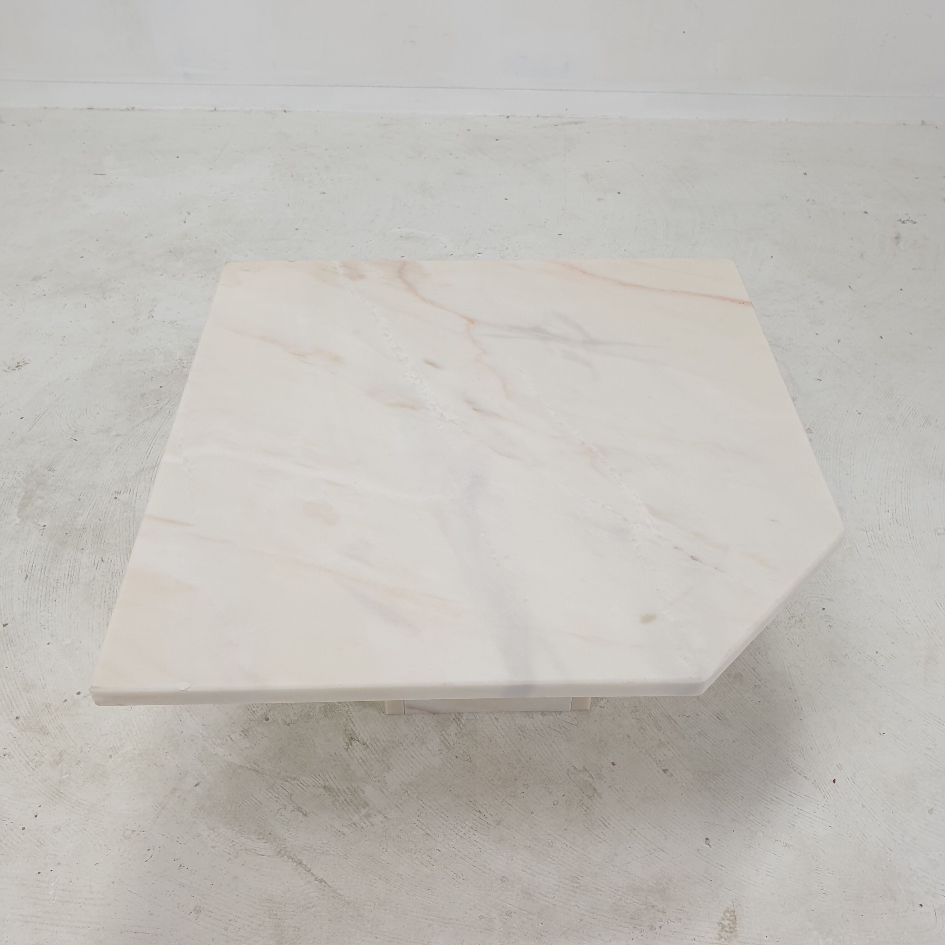 Set of 2 italian marble side tables, 1980's