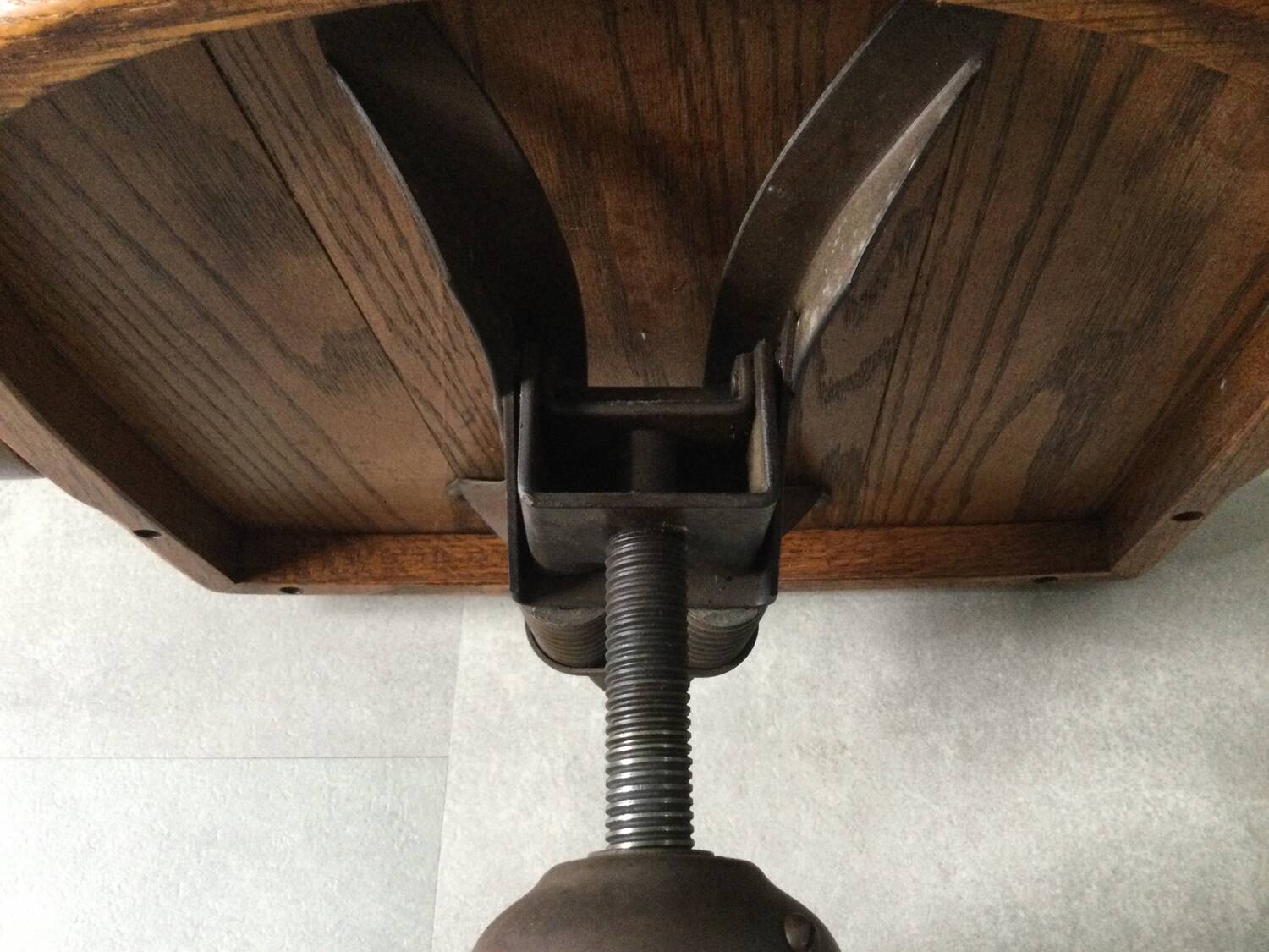 American rocking chair by H.Krug Canada