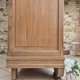 Armoire parisienne
