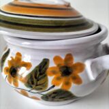 Small soup tureen signed Guy Arlé