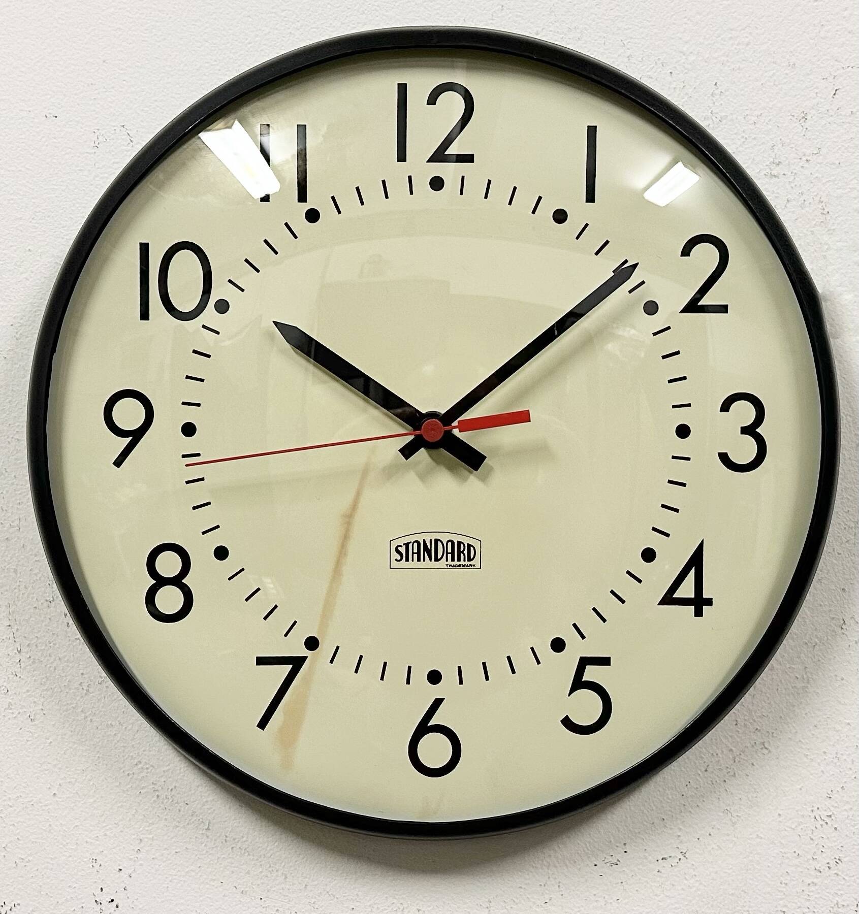 Vintage school wall clock from standard electric, 1980s