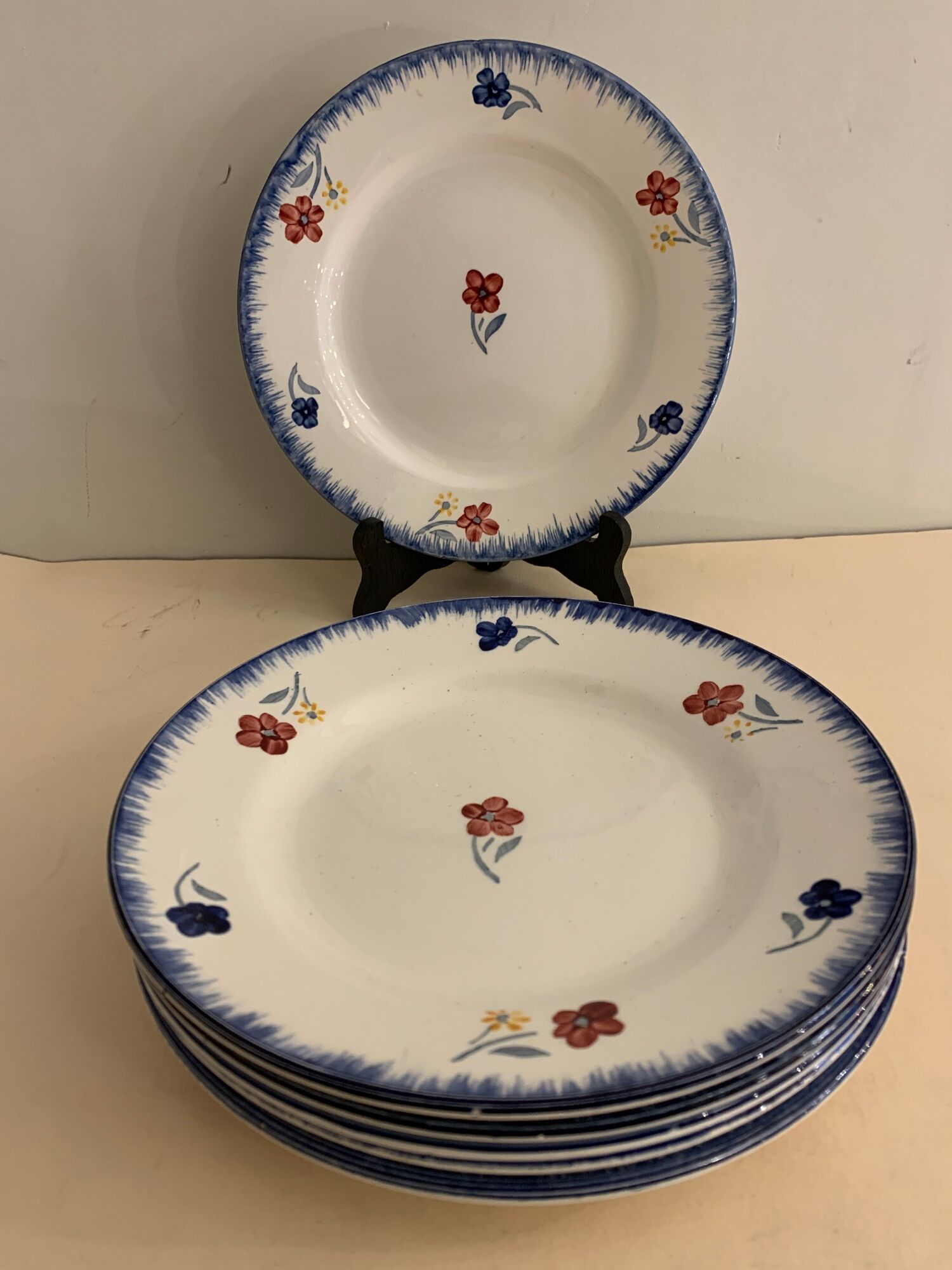 Lot de 6 assiettes plates Digoin Sarreguemines, modèle Mary Lou