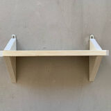 Wall shelf