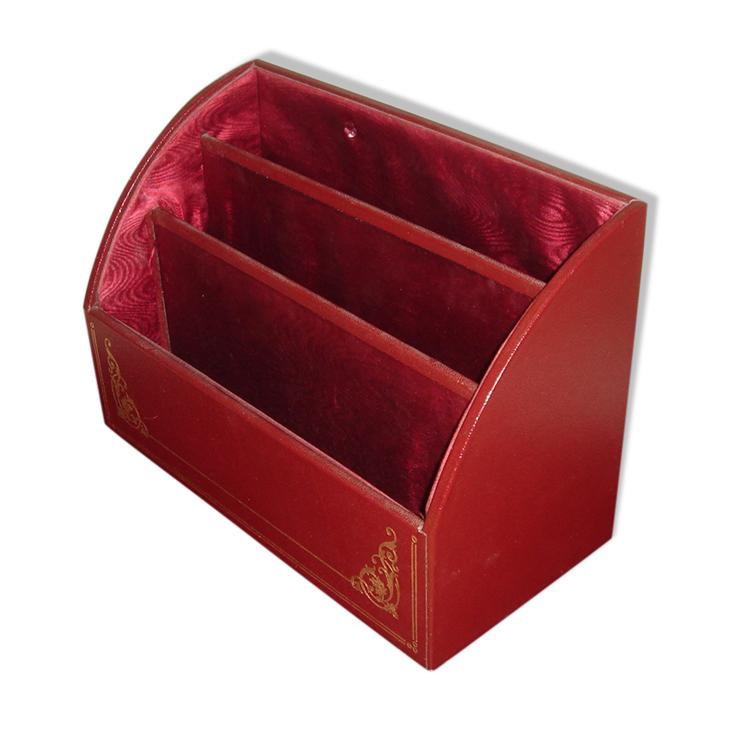 Letter holders, desk pads & accessories the Tanner leather, 1970