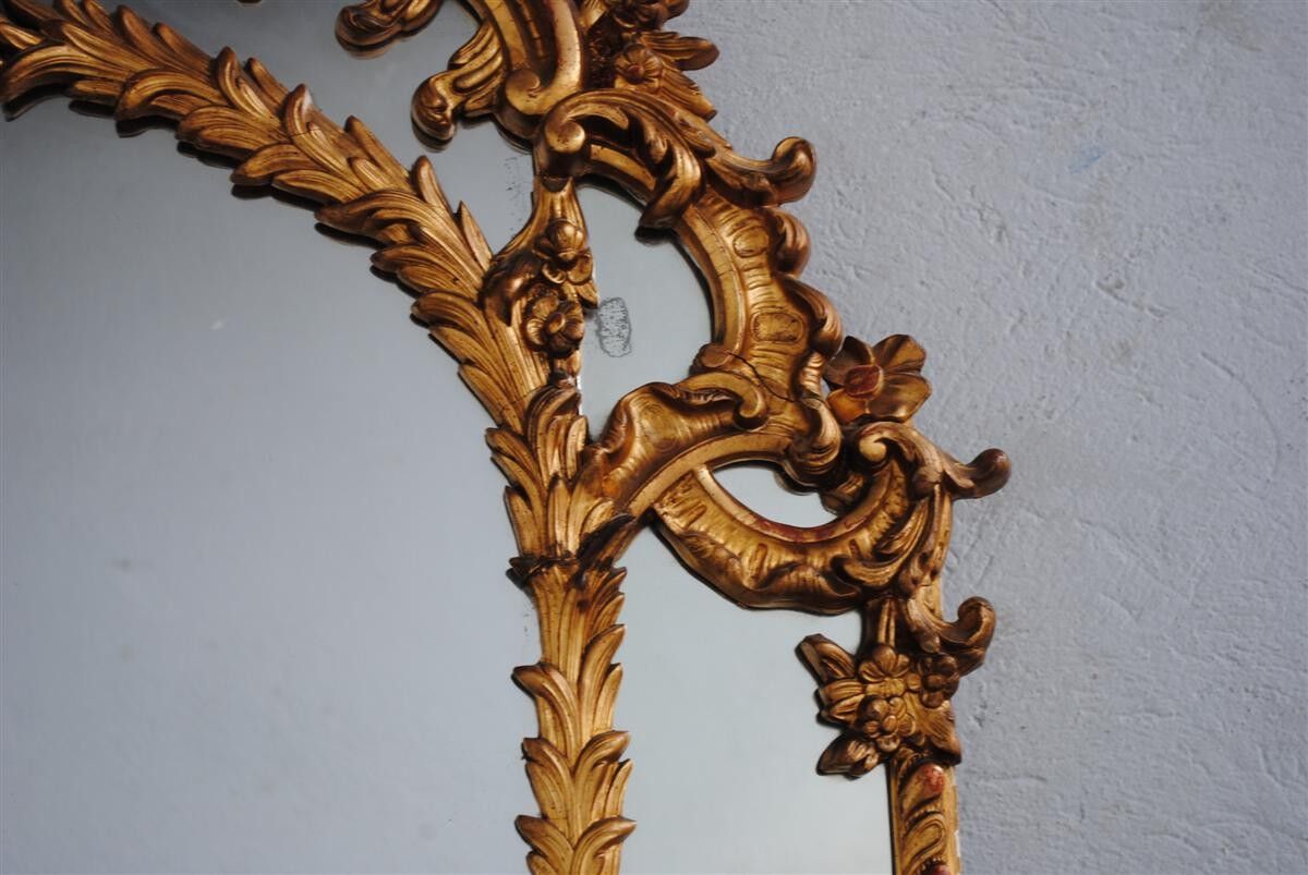 Mirror shield-close style Louis XV gold leaf gilding