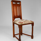 Pair of neo-Gothic chairs in Carved Walnut circa 1890