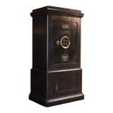 Bauche safe from the Napoleonic III era.