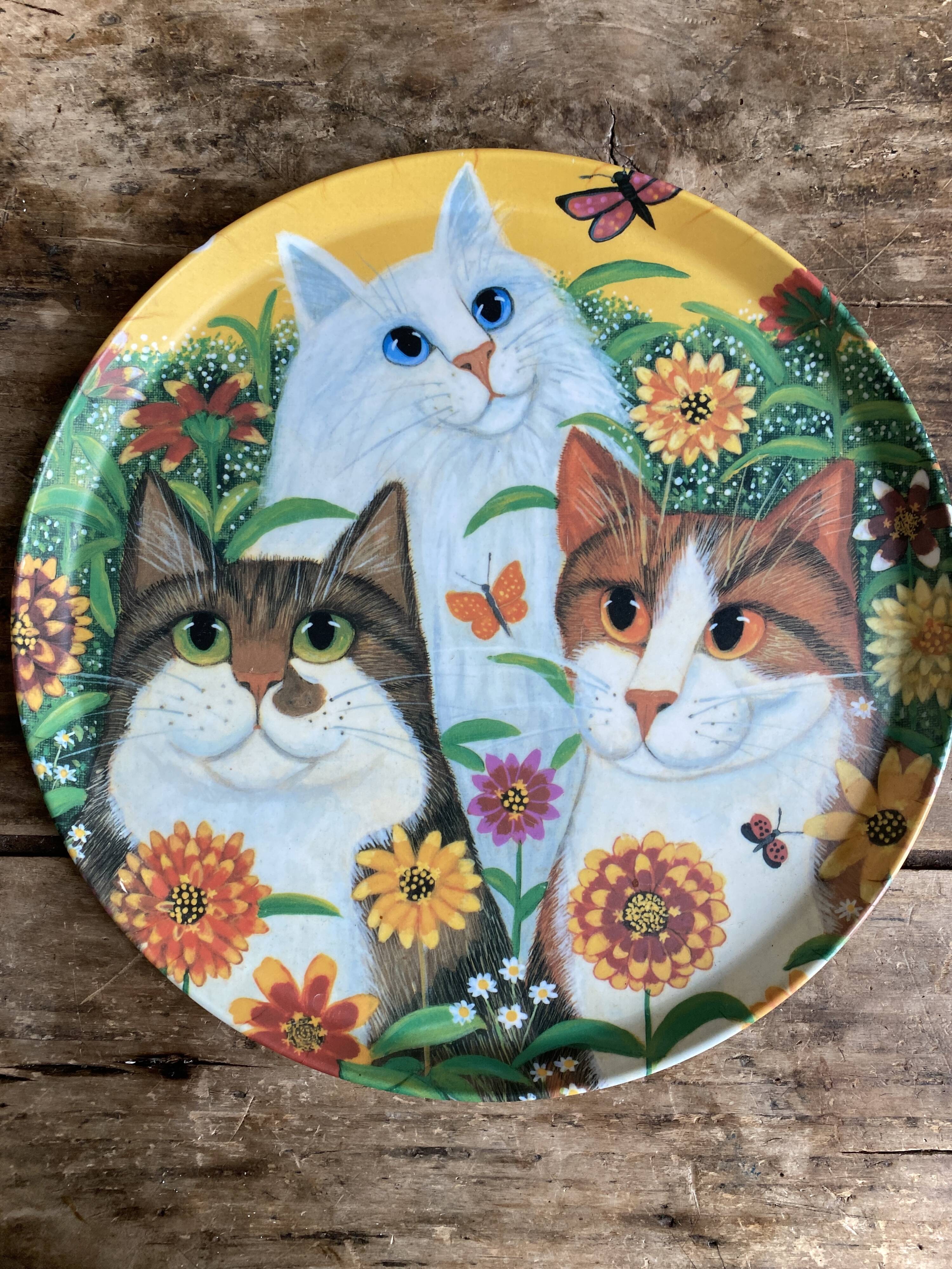 R2S tray artist Sylvia Huber Gaensslen - 3 cats