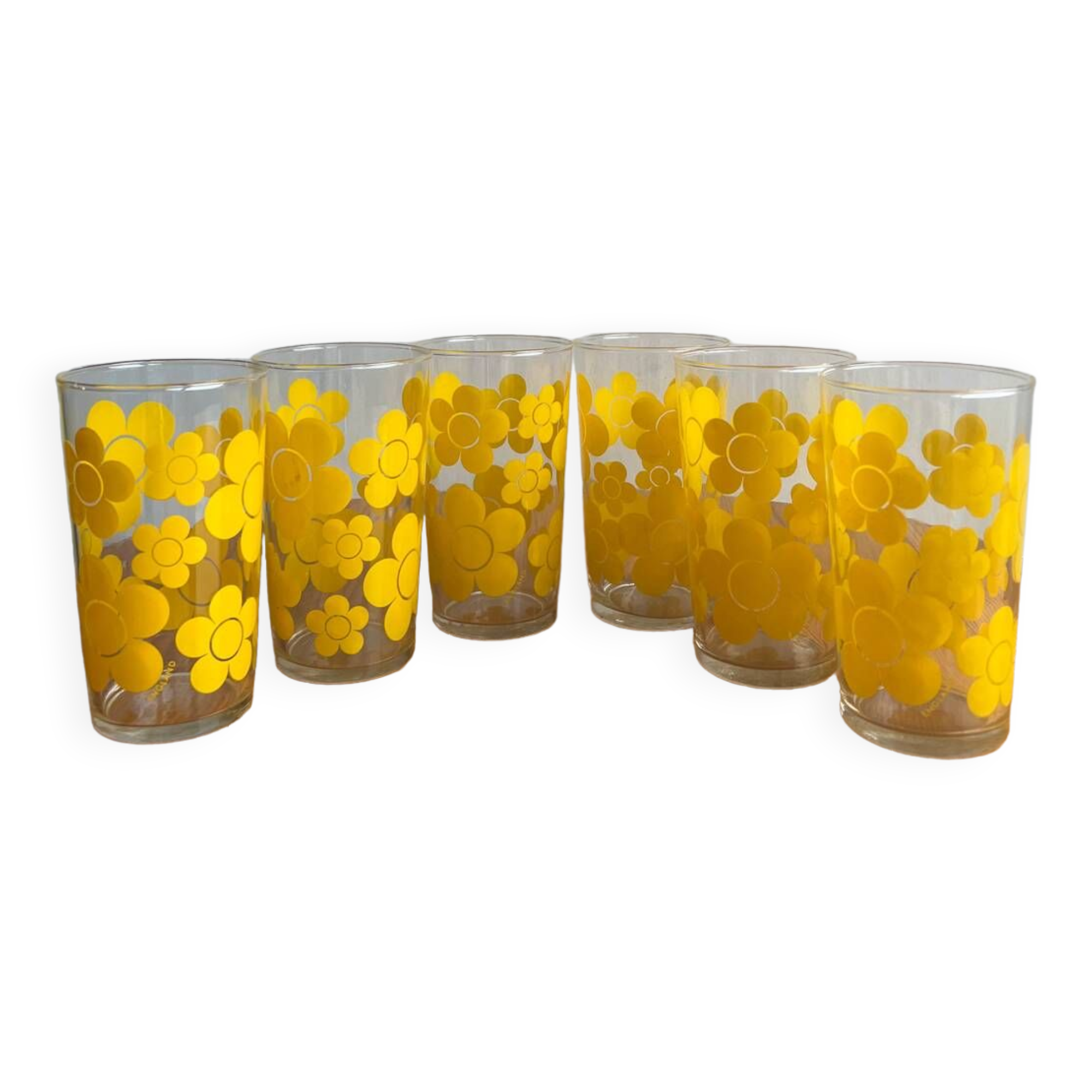 Juice glasses from the 70s flower power