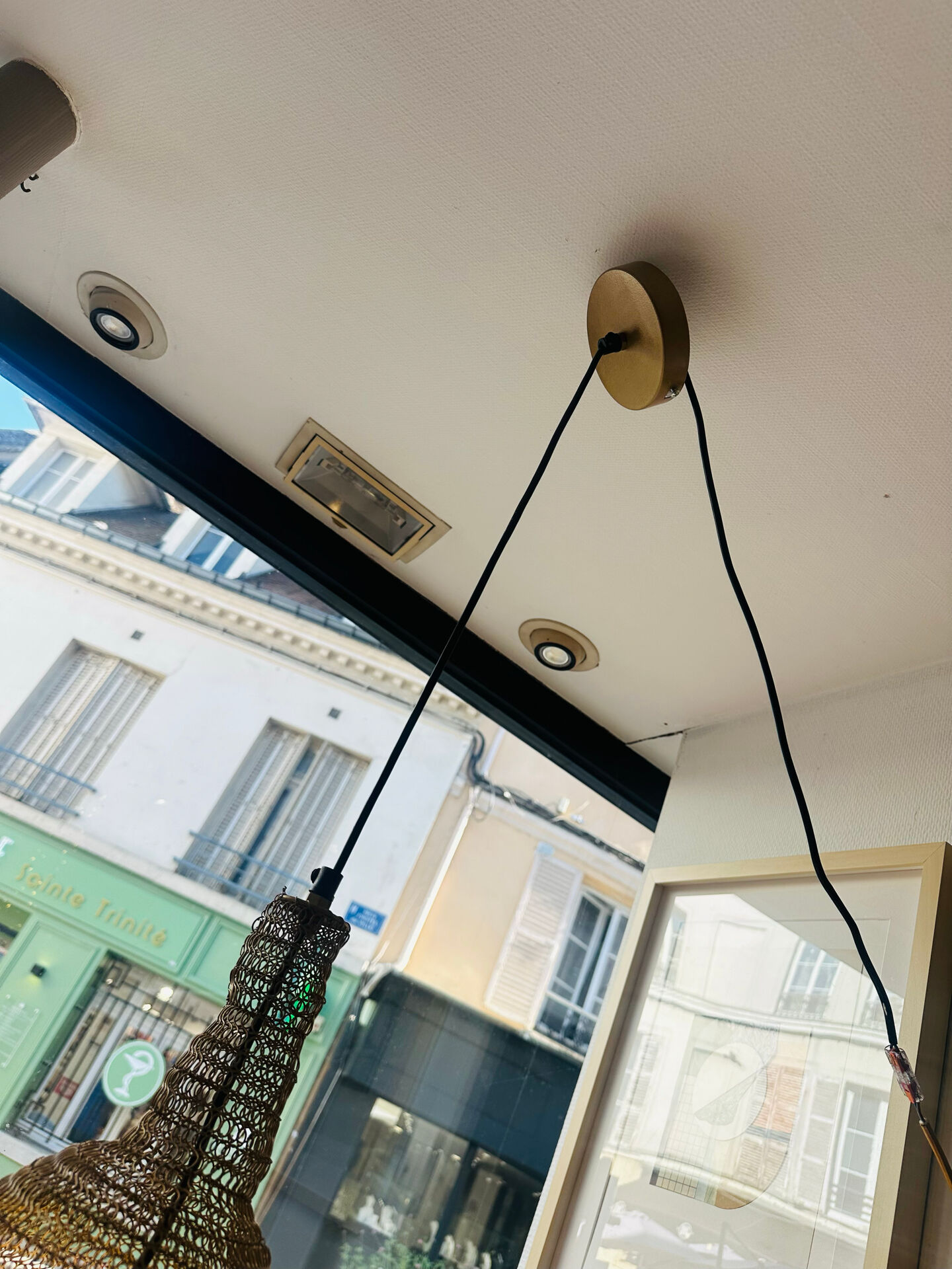 Wired metal luminaire