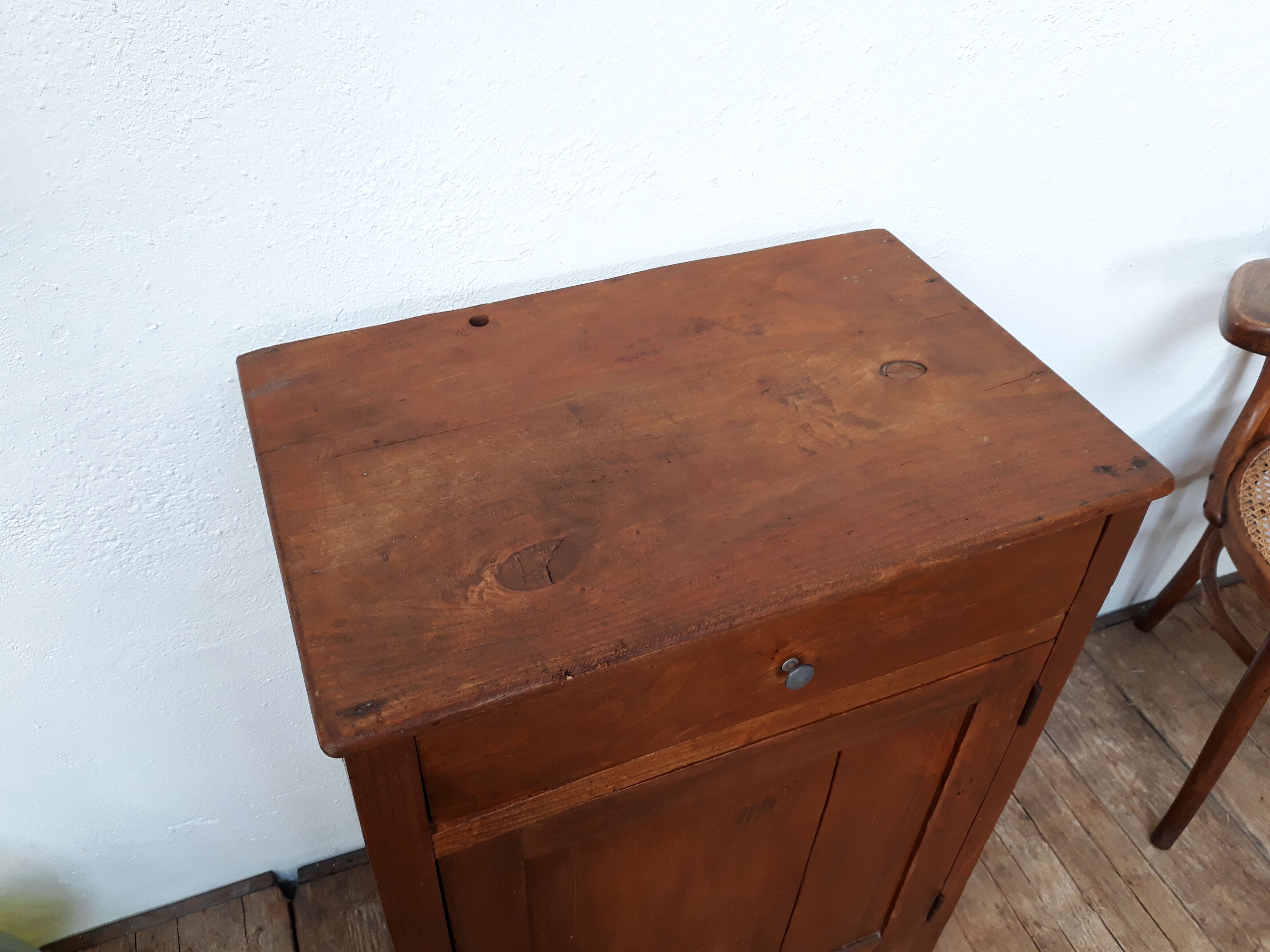 Small buffet, Paris 1950