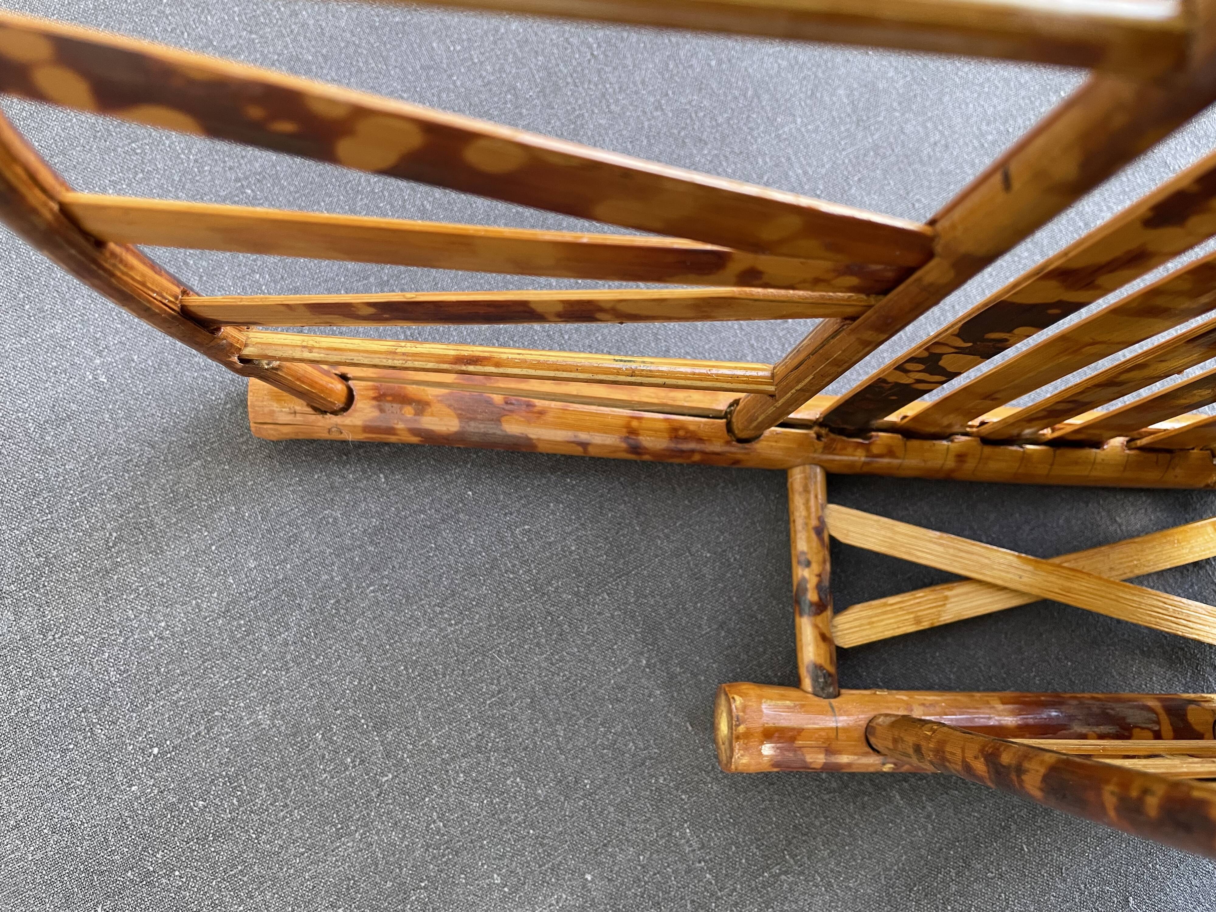 Vintage bamboo tiger wall shelf from the 70s.