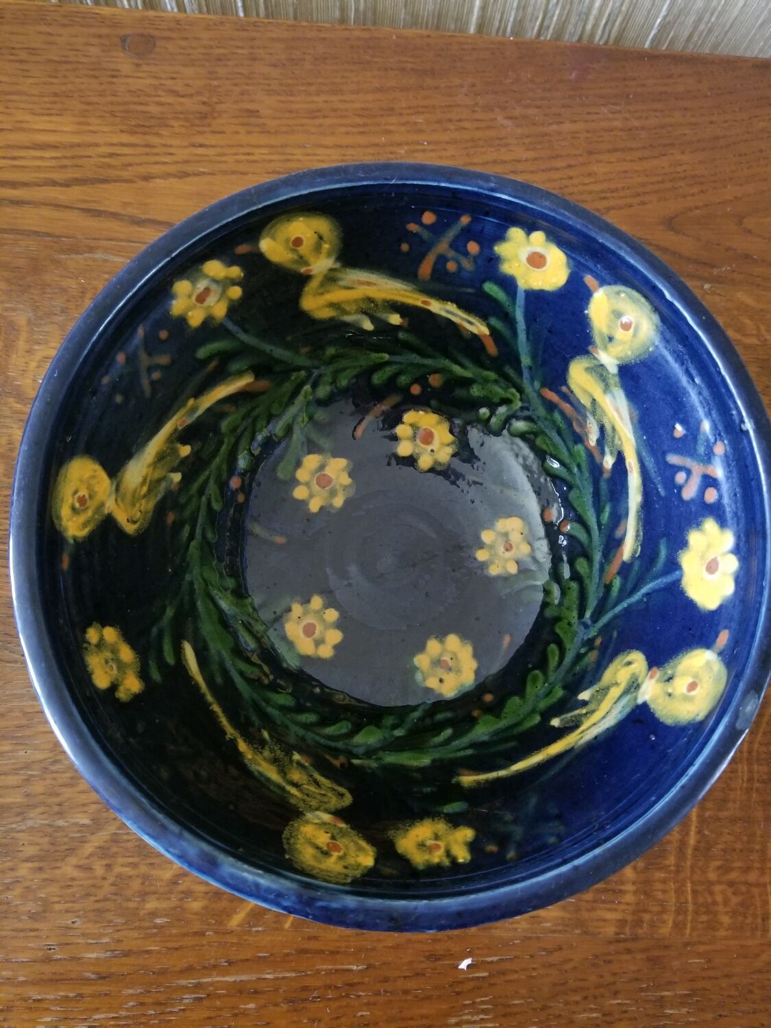 Salad bowl by the manufacture Saint Jorioz Annecy