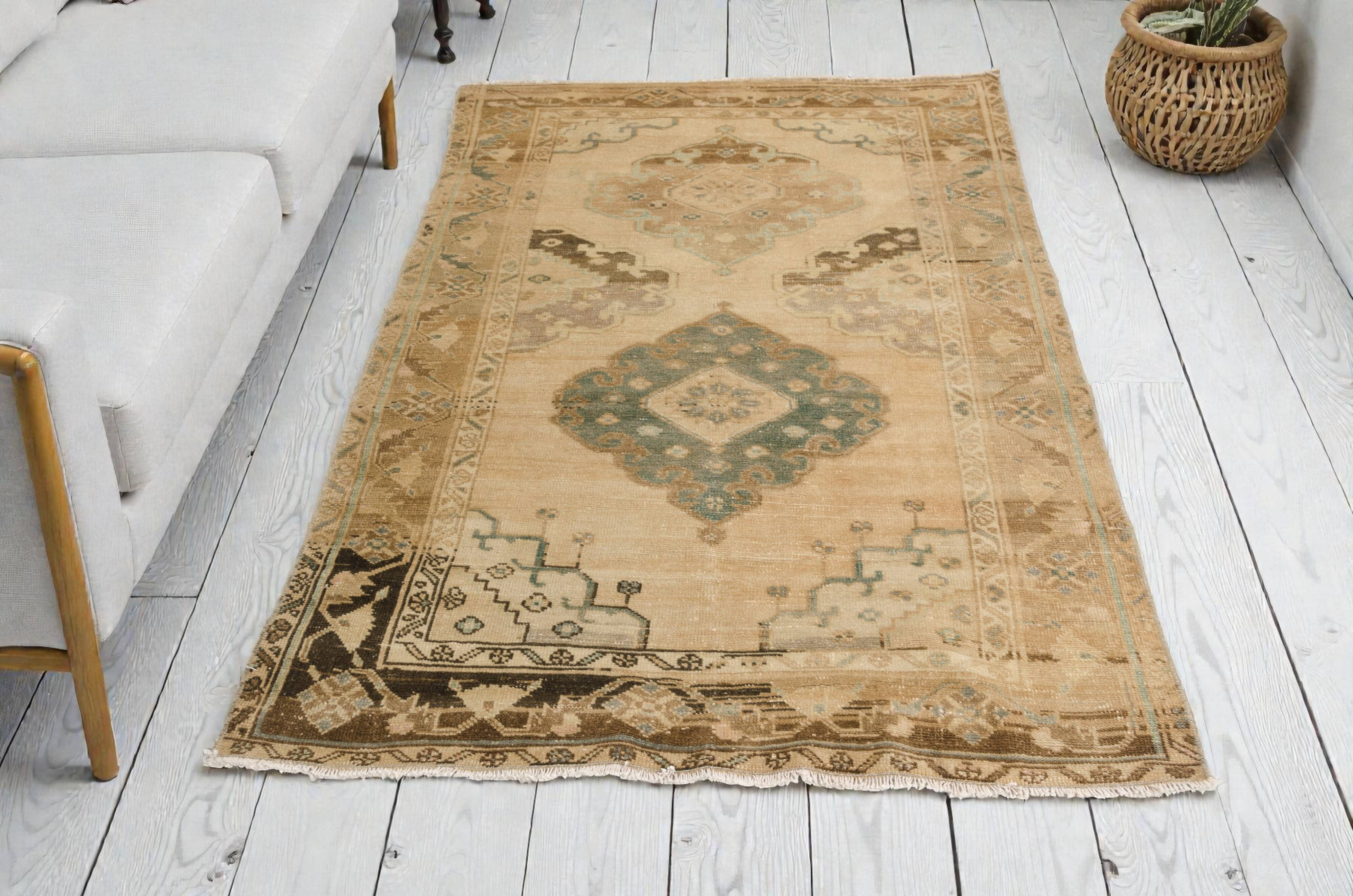 Tapis décoratif vintage anatolien