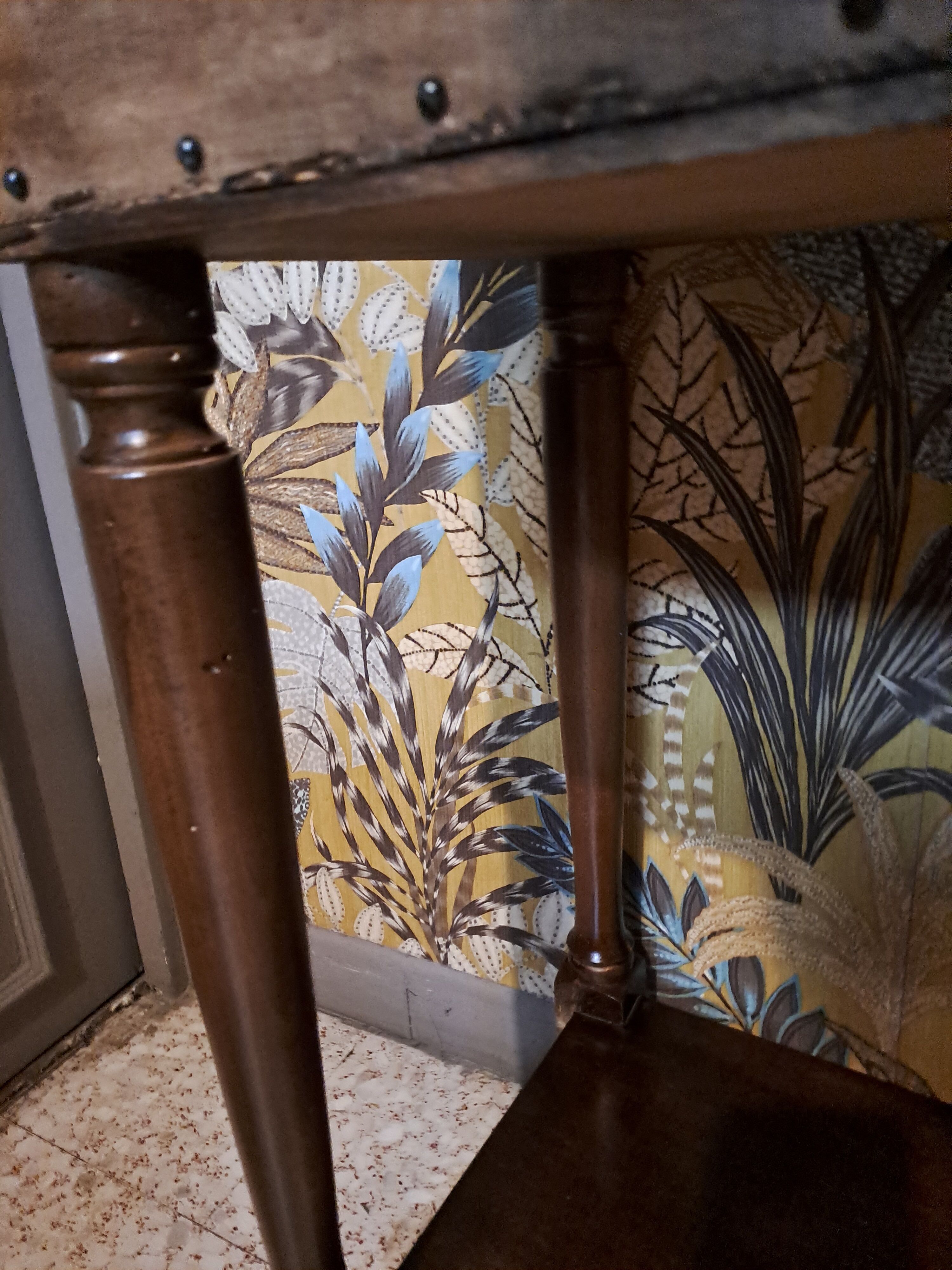 1980s console bedside table in brown varnished wood