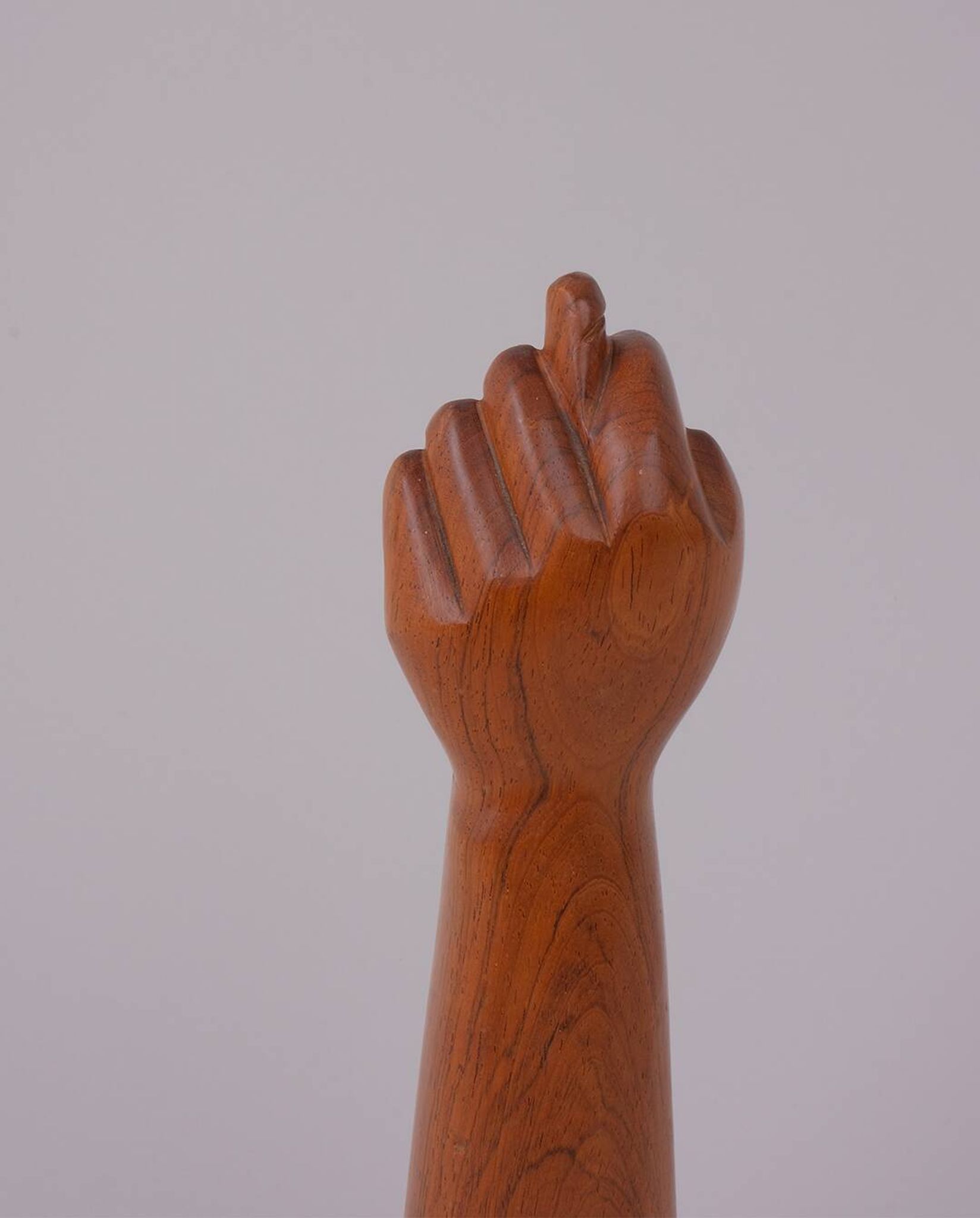 Sculpture en bois exotique