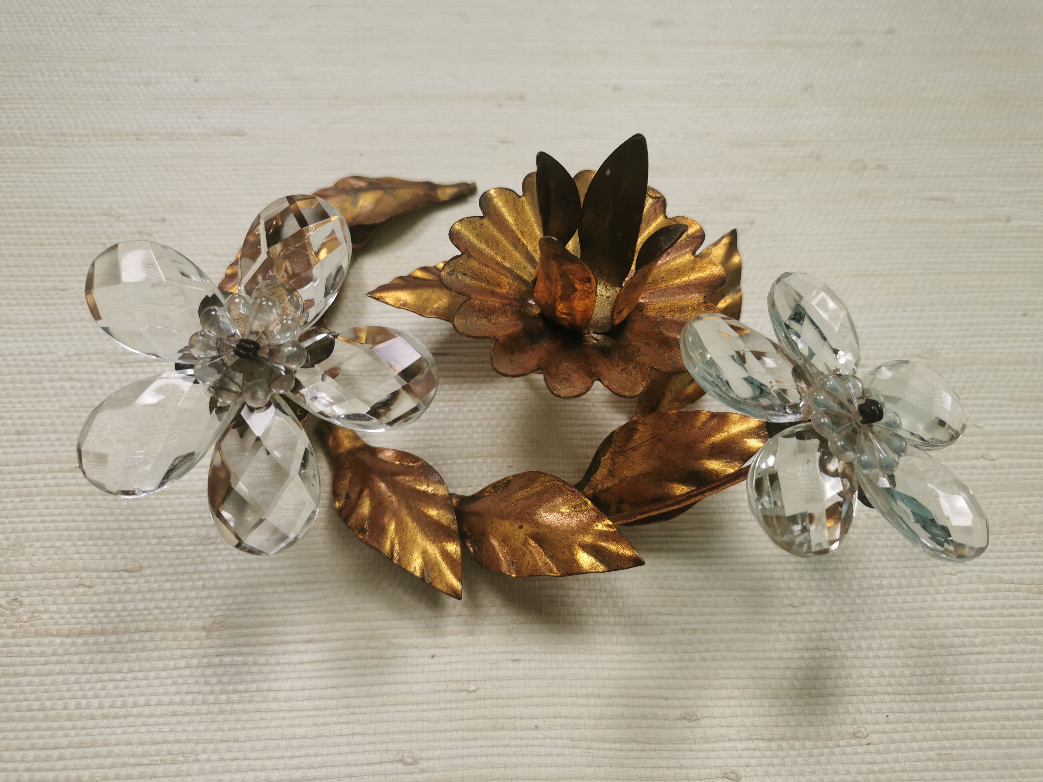 Candle holder gold metal and glass