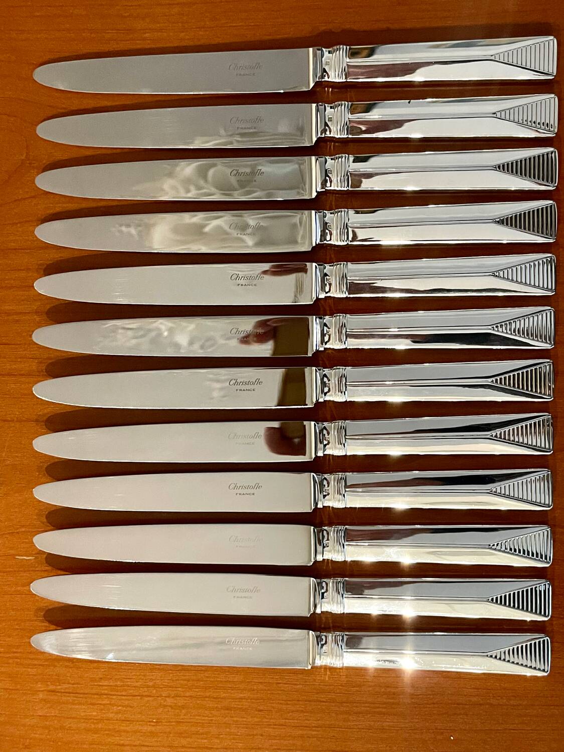 Christofle Atlantide model 12 table knives 24.5 cm very good condition