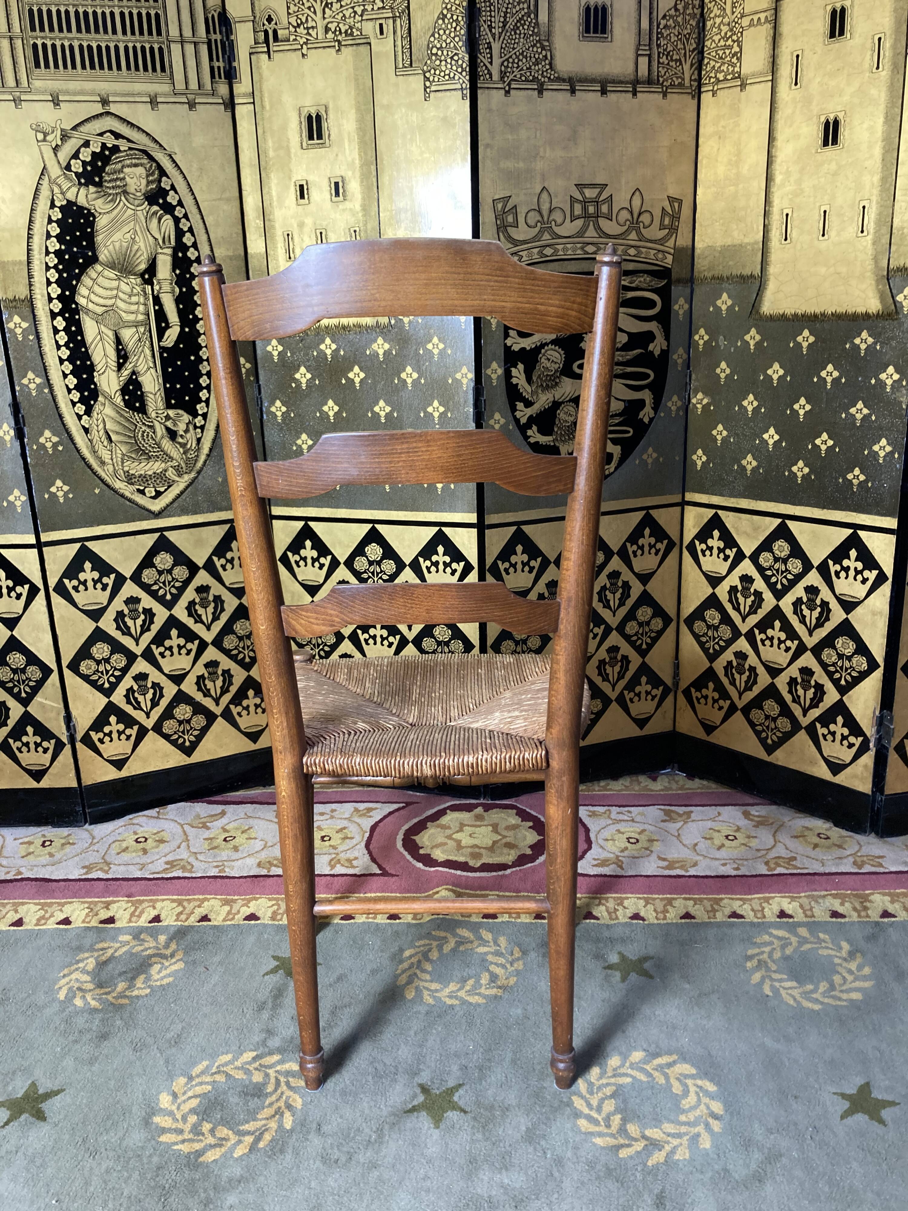 6 light beech mulched chairs