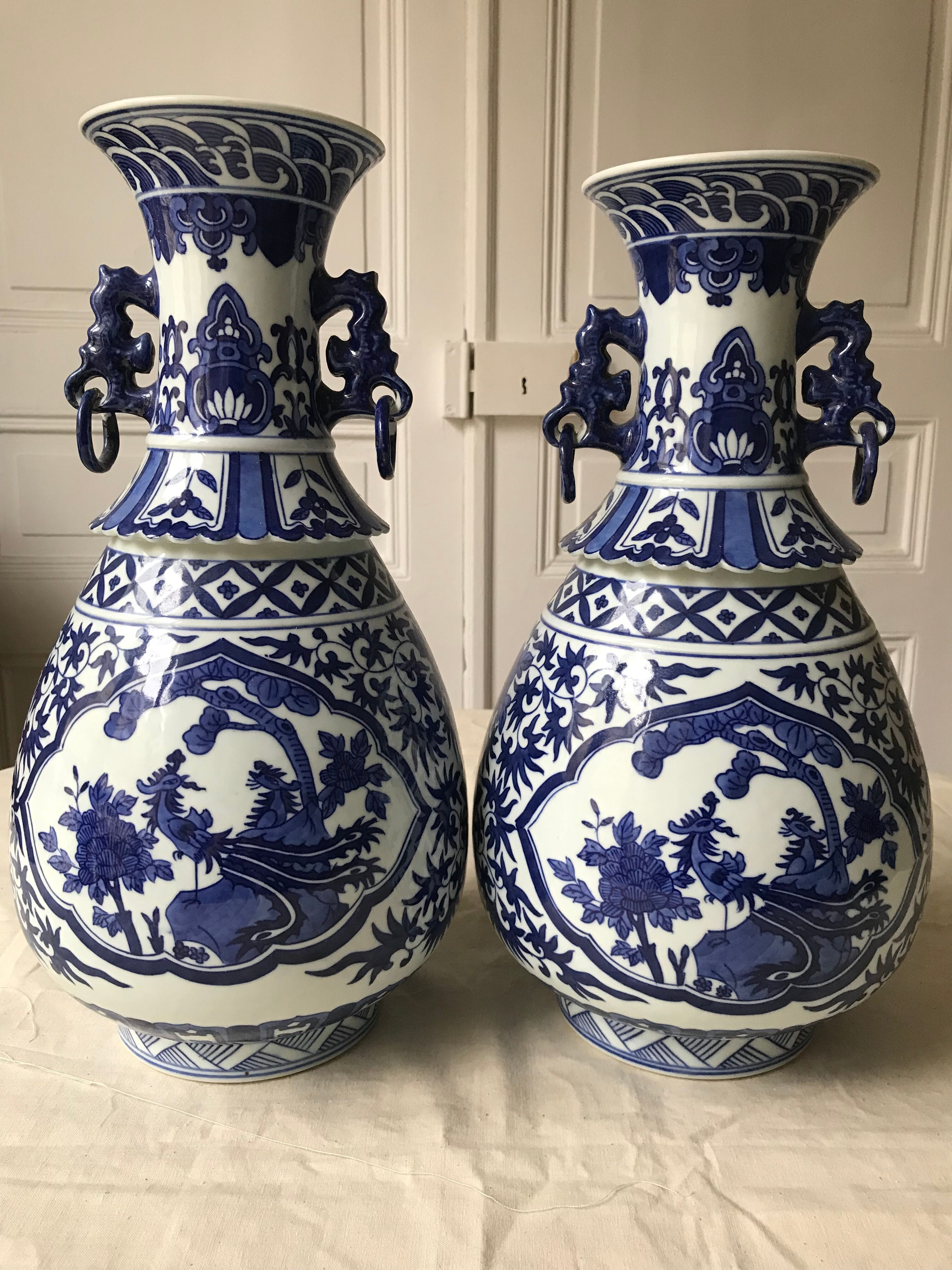 Pair of blue and white Chinese vases