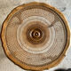 Table basse ronde — cannage, rosace & plateau verre — bois doré