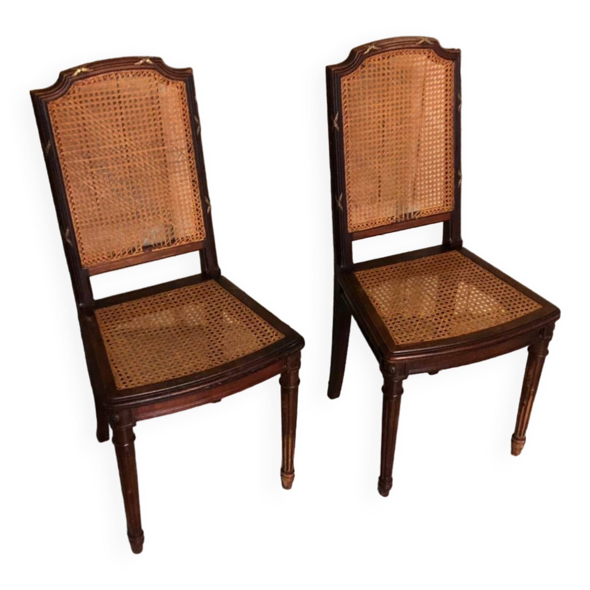 2 canage chairs