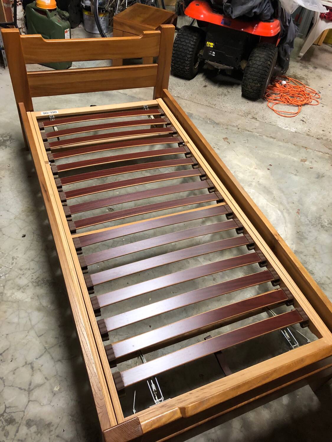 Maison Regain elm single bed