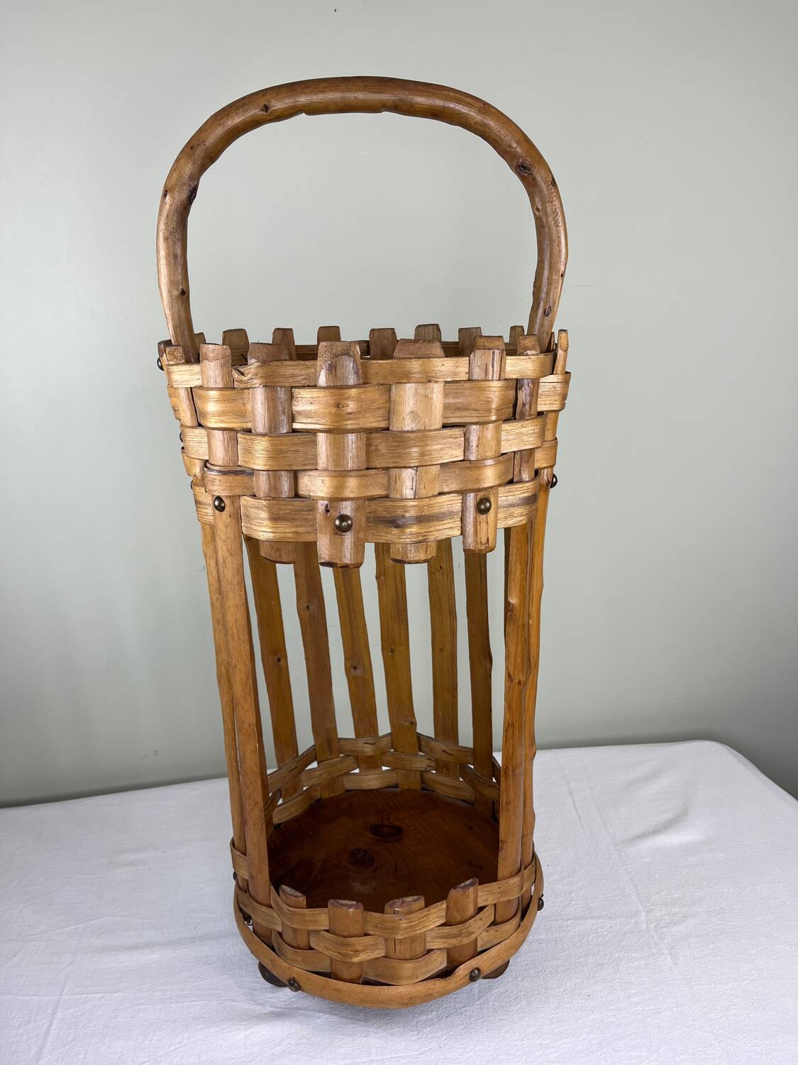 Vintage portable bar