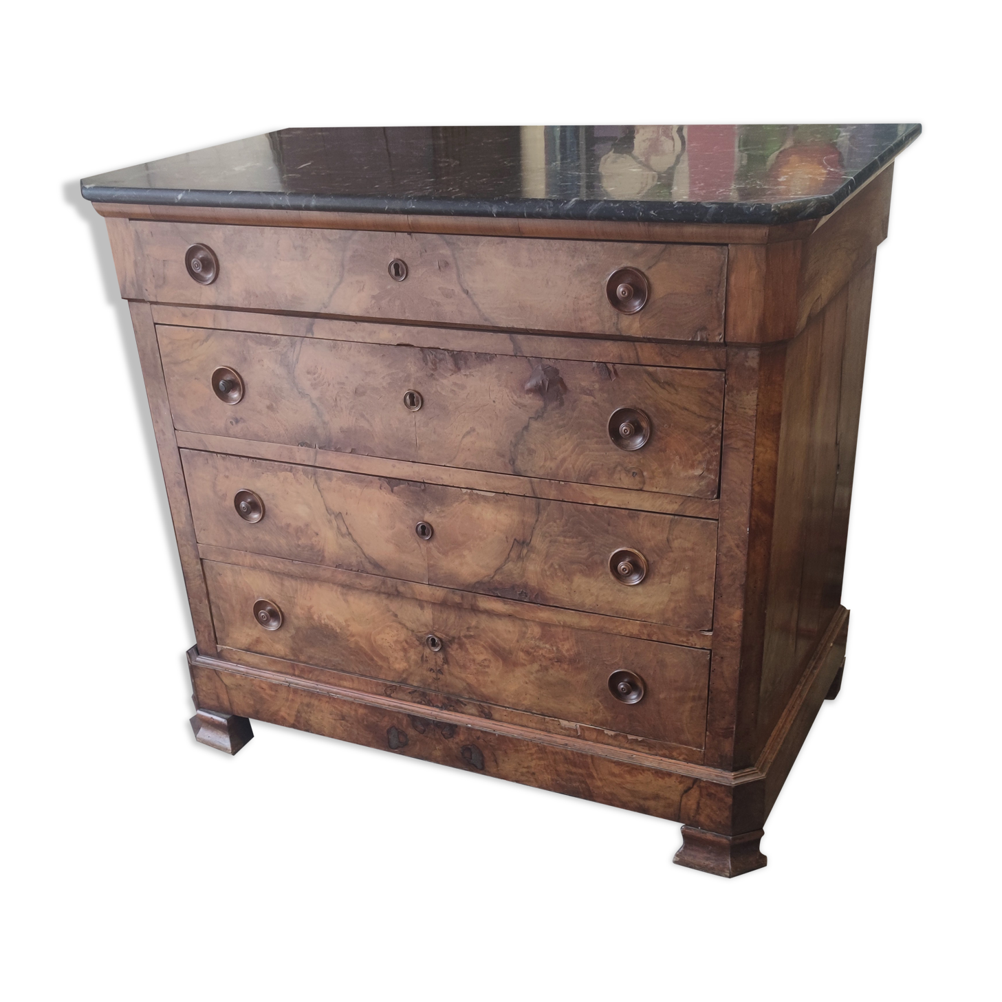 Walnut chest of drawers circa 1880 with marble top