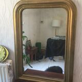 Ancient mirror with moulded frame and bead frieze 59x80cm