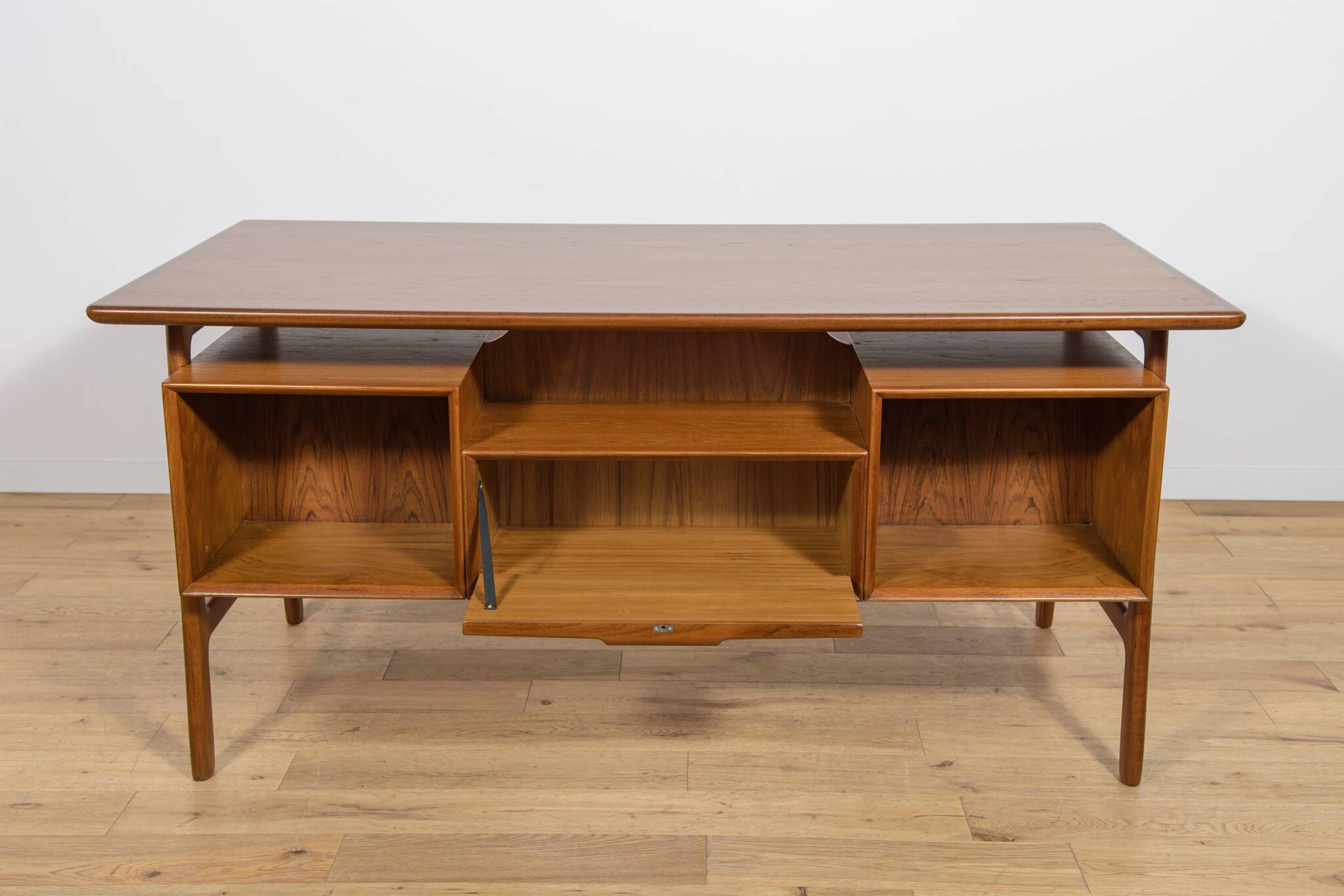 Mid-Century Model 75 Freestanding Teak Desk from Omann Jun, Denmark, 1950s