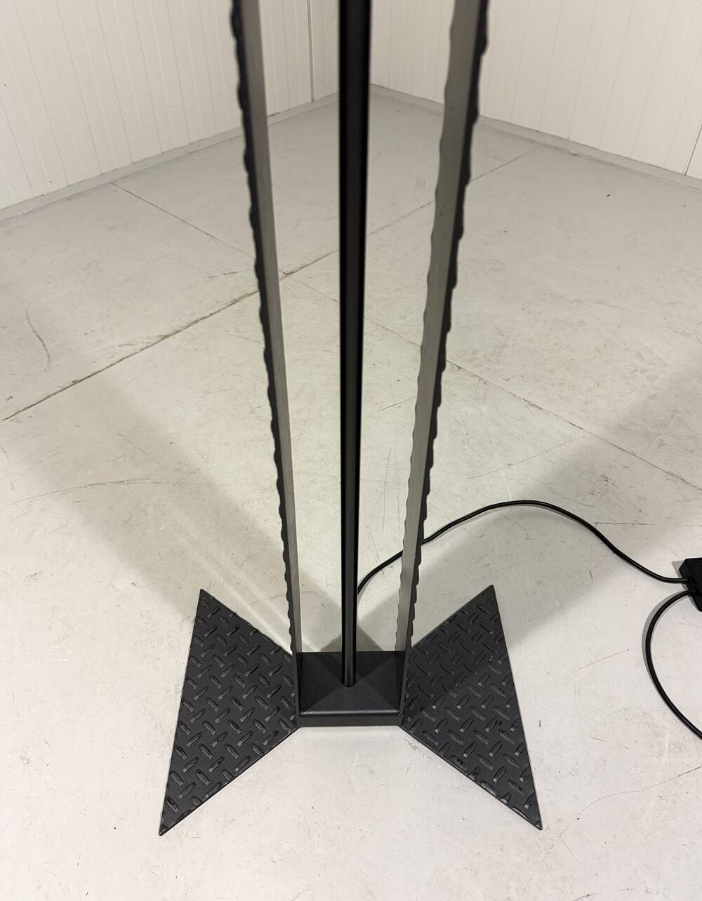 Italian steel tear plate and glass floor lamp 1980’s.