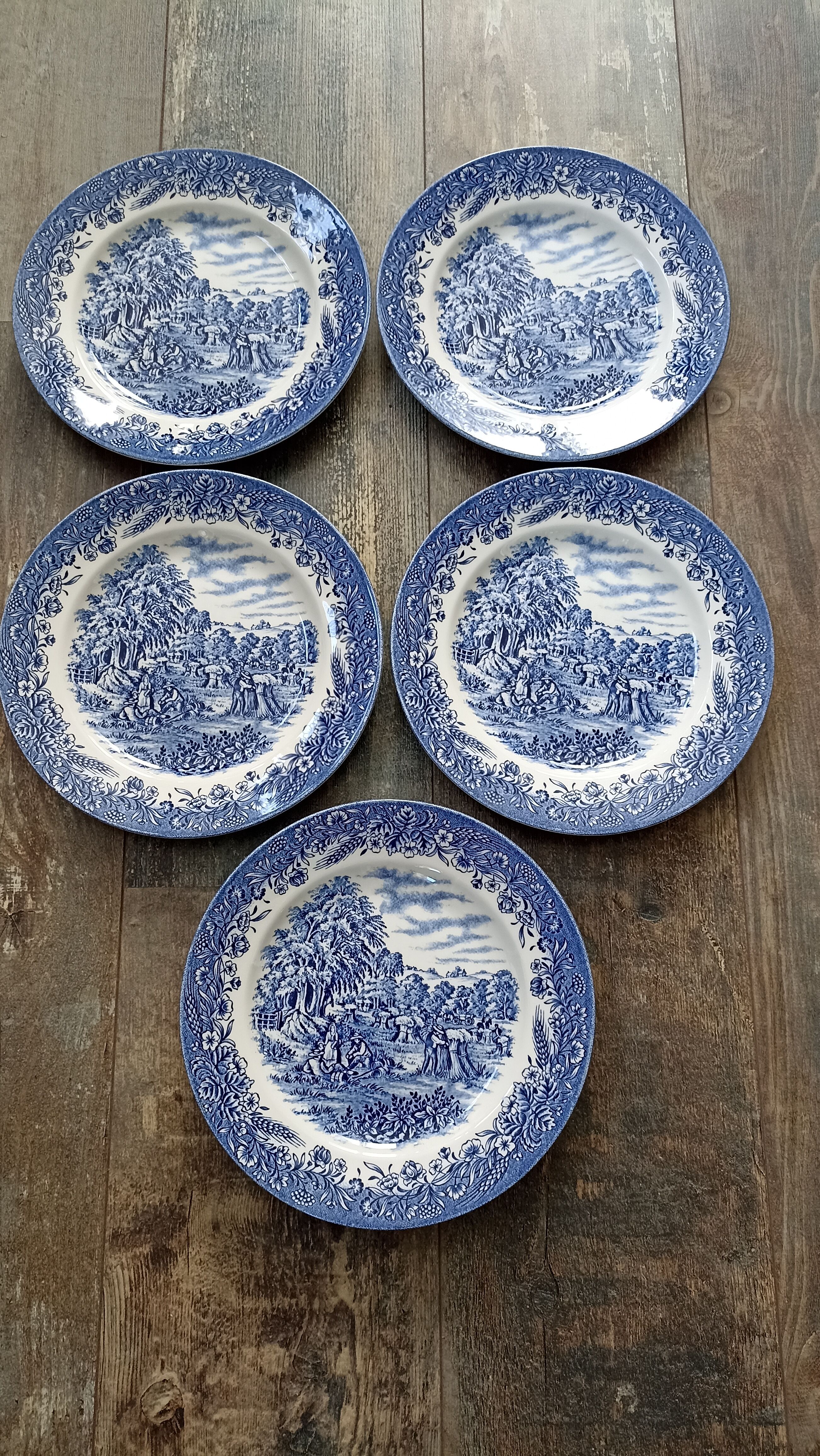 Churchill England flat plates