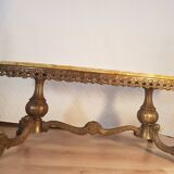 Oval marble coffee table