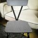 Chaise vintage pied de poule