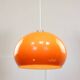 Suspension géante orange Space Age de Guzzini, années 70