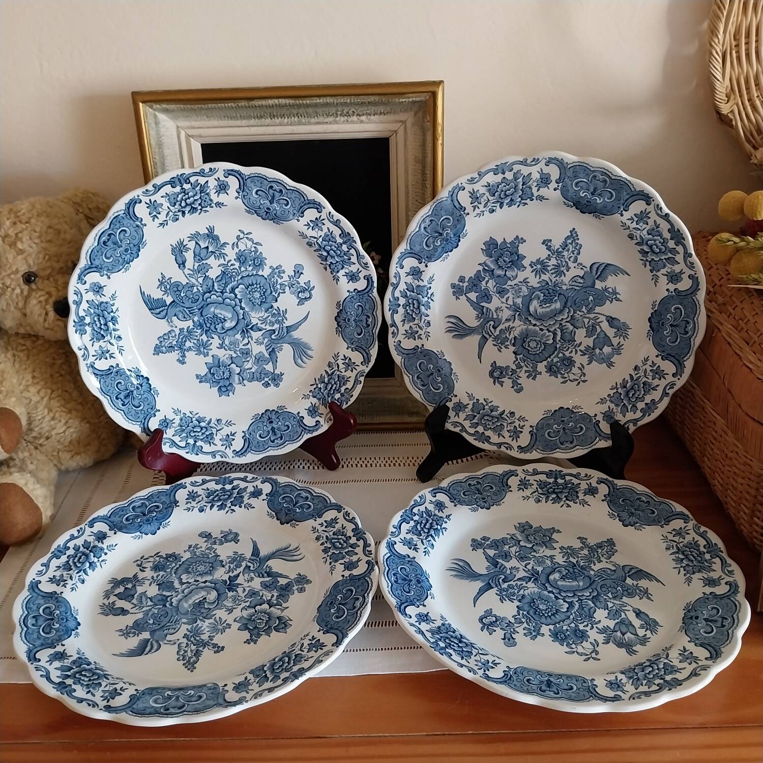English dinner plates Ridgway of staffordshire Windsor