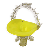 Coupe en verre lemon curd et ornements floraux irréguliers translucides