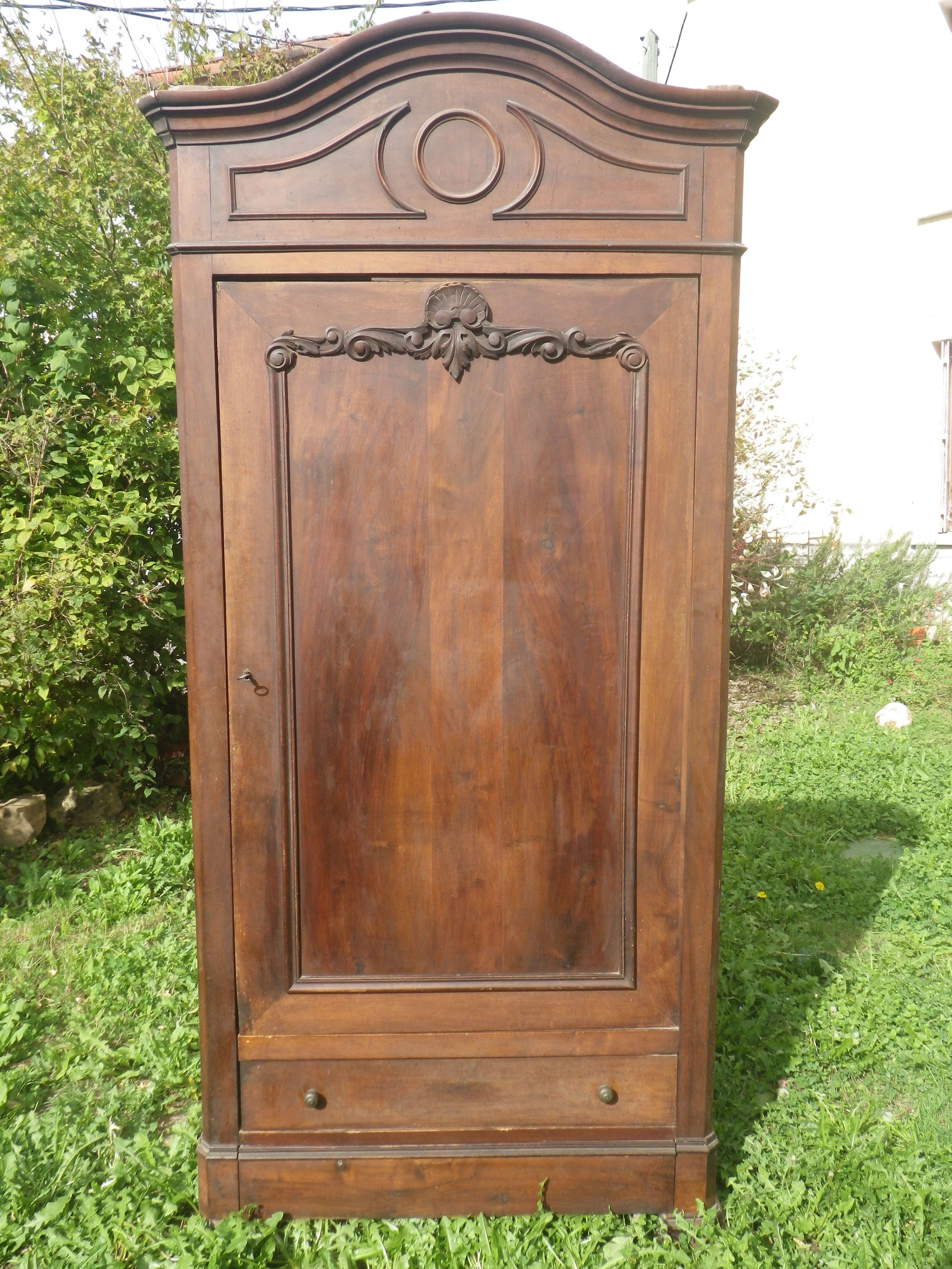 Old wardrobe one door