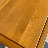 Maison Regain dining table