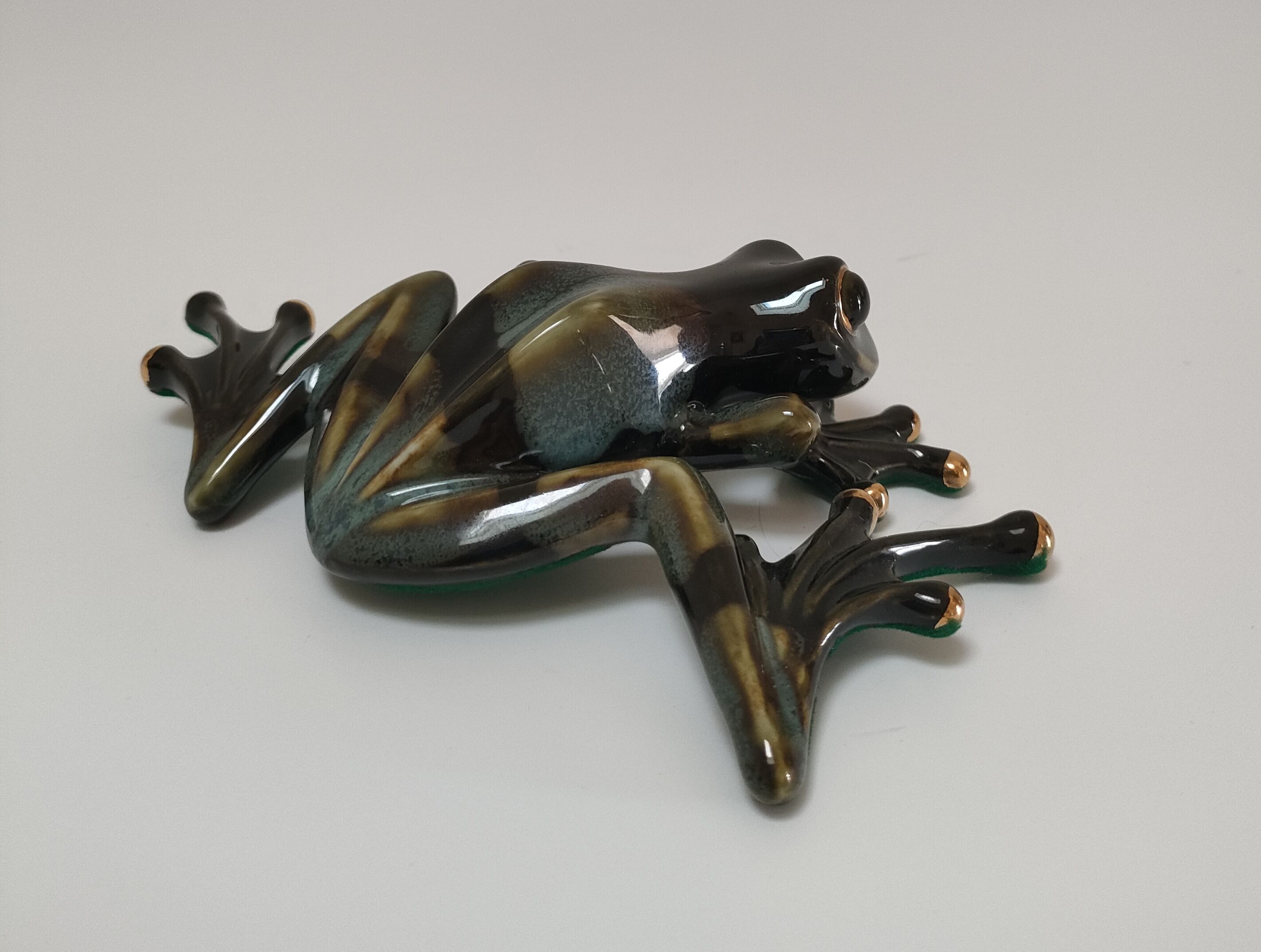 Vintage glazed ceramic tree frog