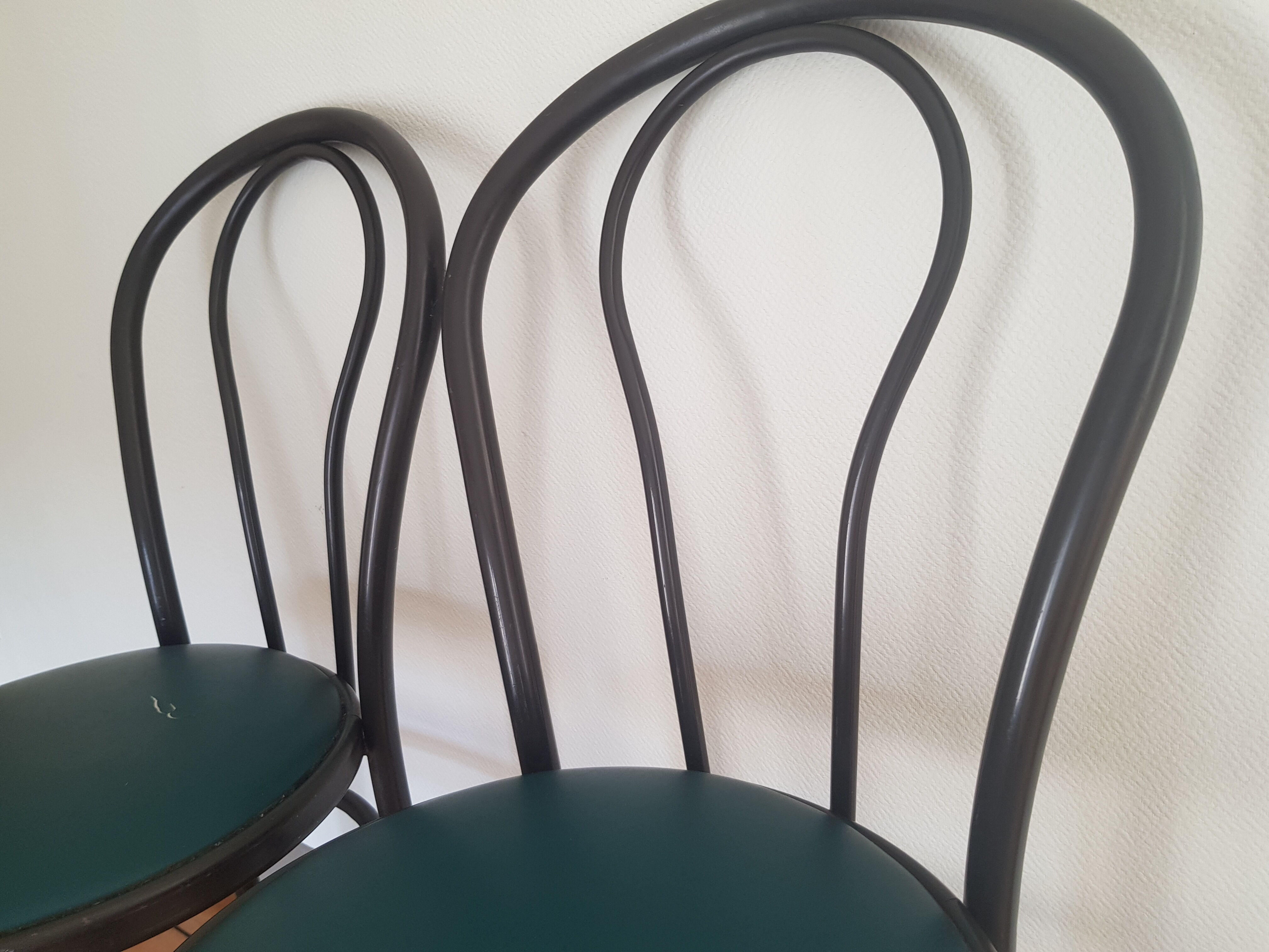Bistro chair