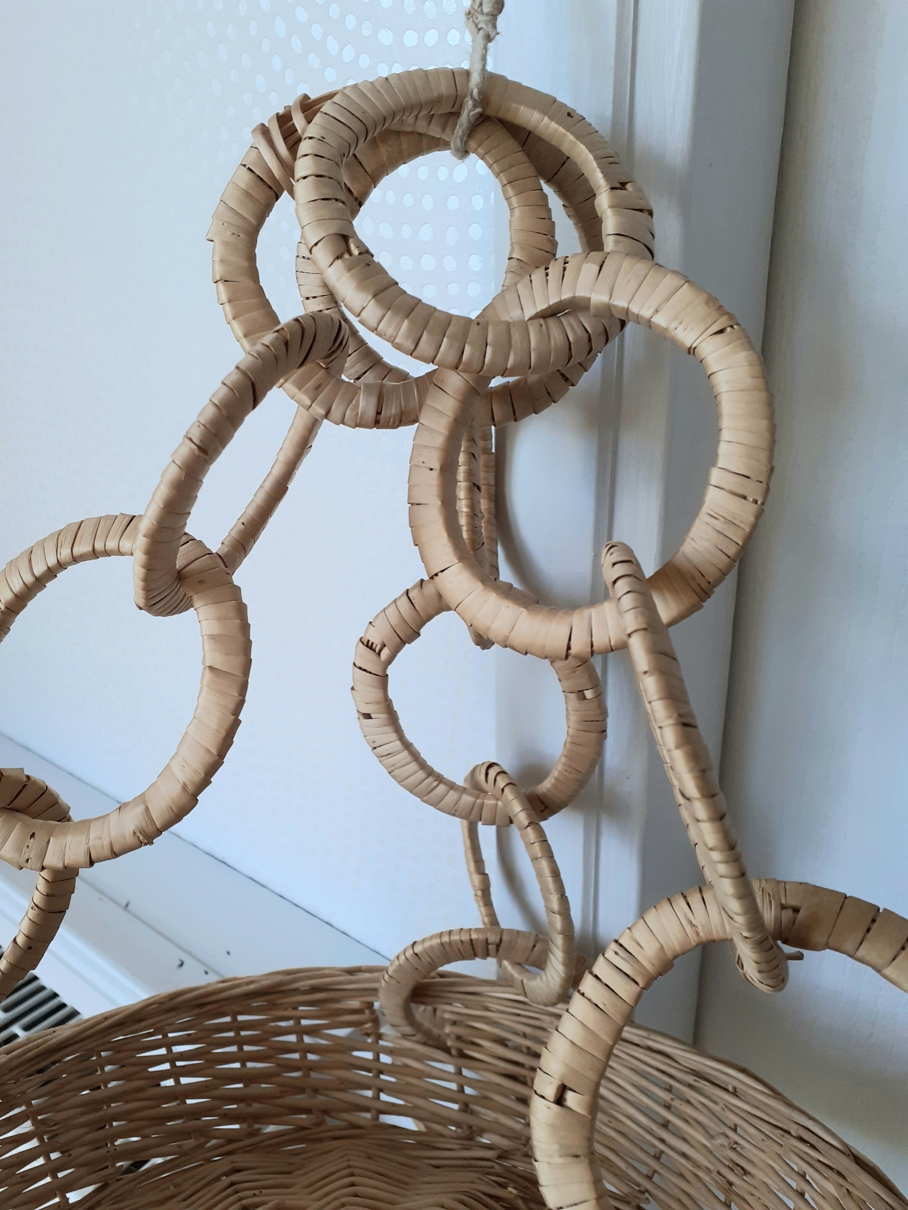 Suspension three baskets