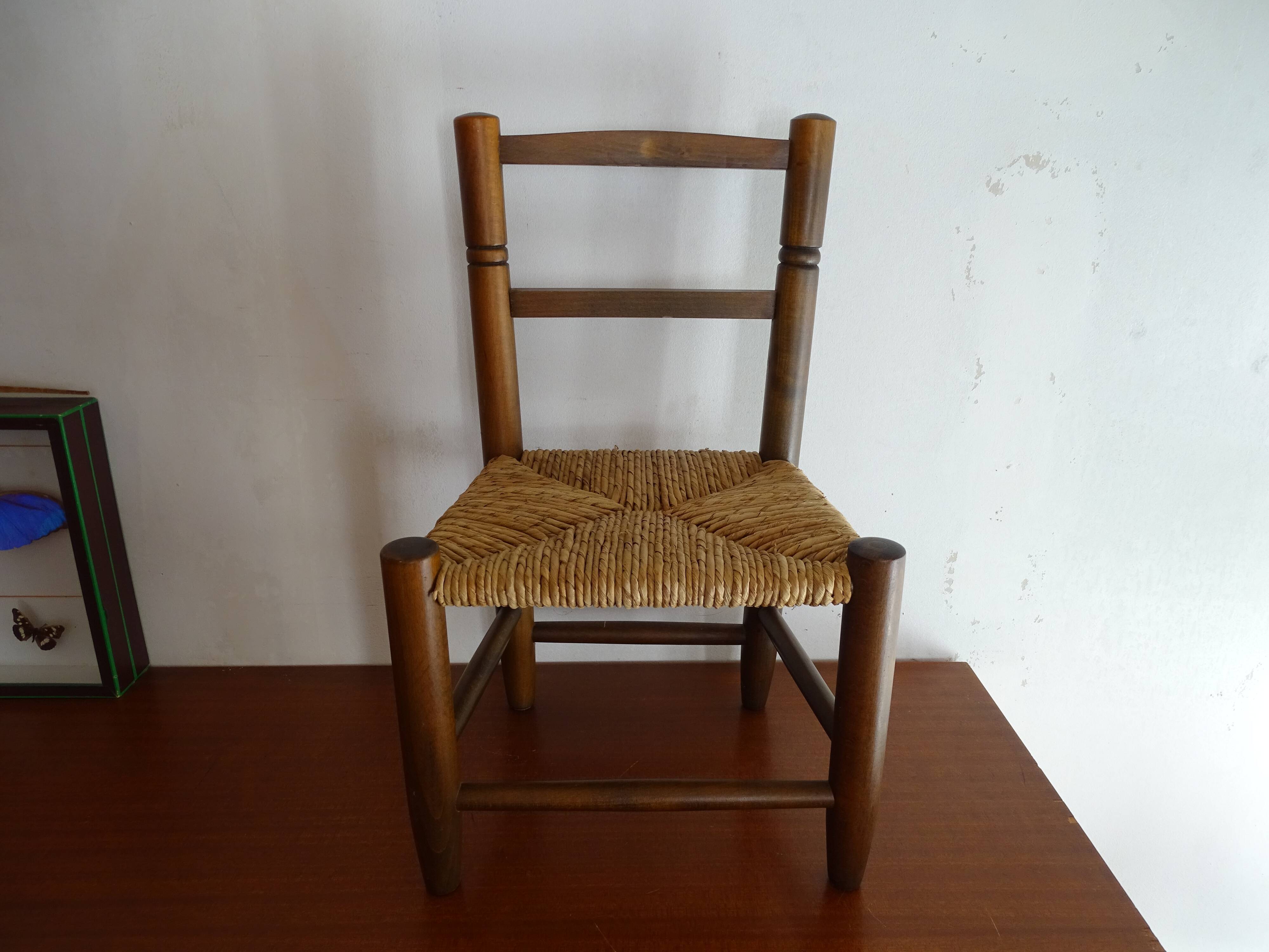 Child mulched chair in vintage wood