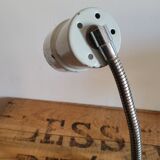 Flexible laboratory lamp