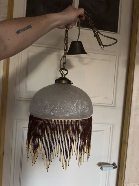 Vintage fringe beaded suspension